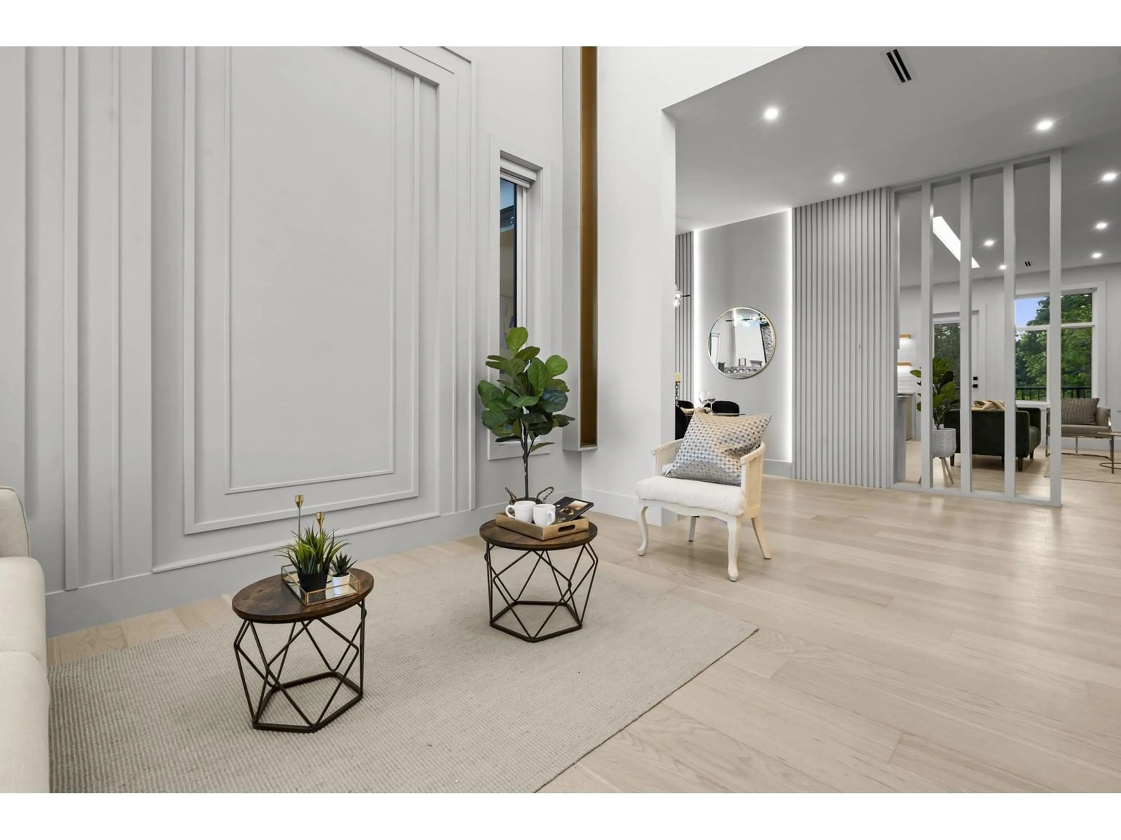 Indoor foyer for 10033 173A, Surrey British Columbia V4N4L2