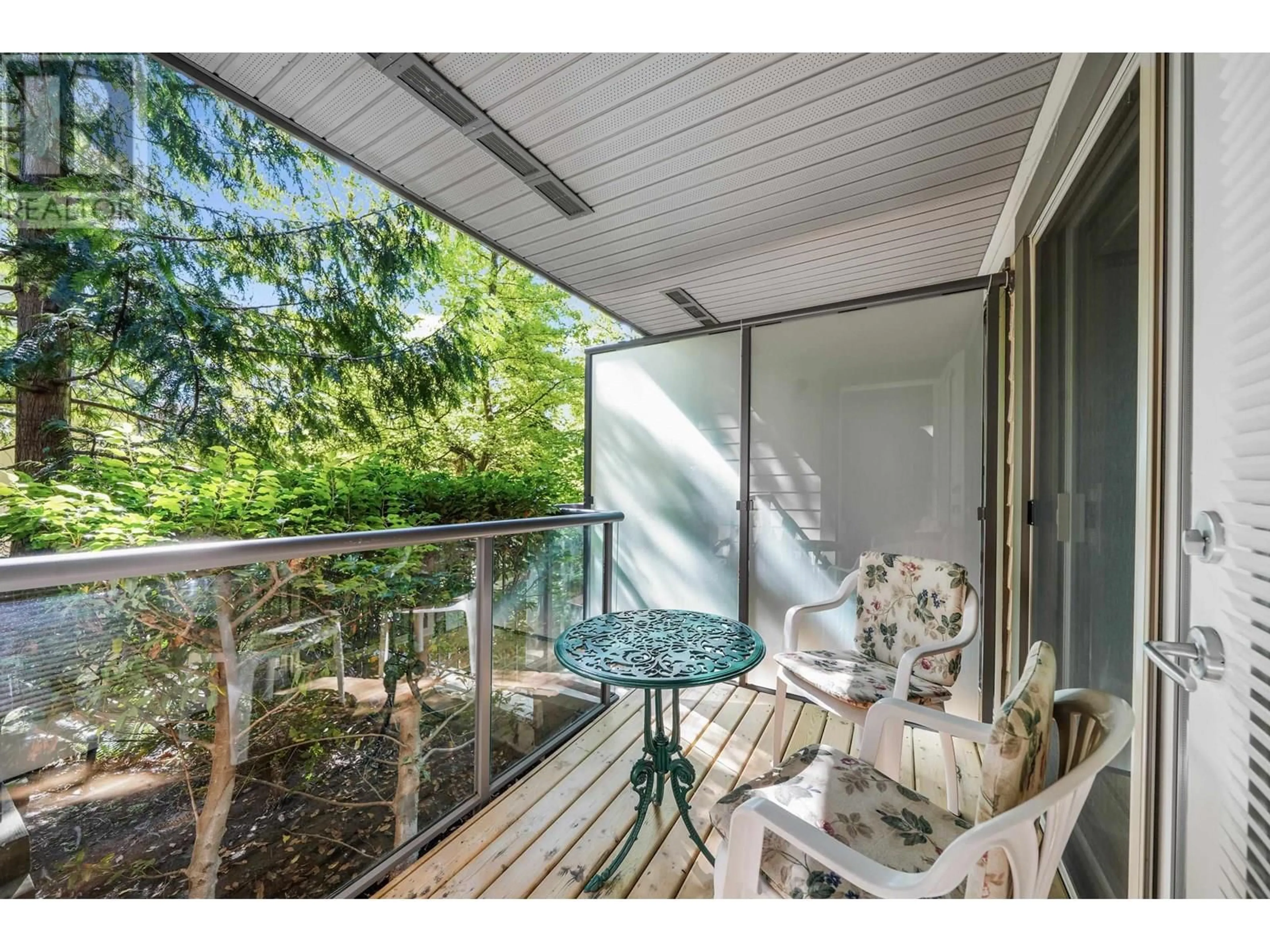 Patio, water/lake/river/ocean view for 208 - 188 29 STREET, North Vancouver British Columbia V7N0A2