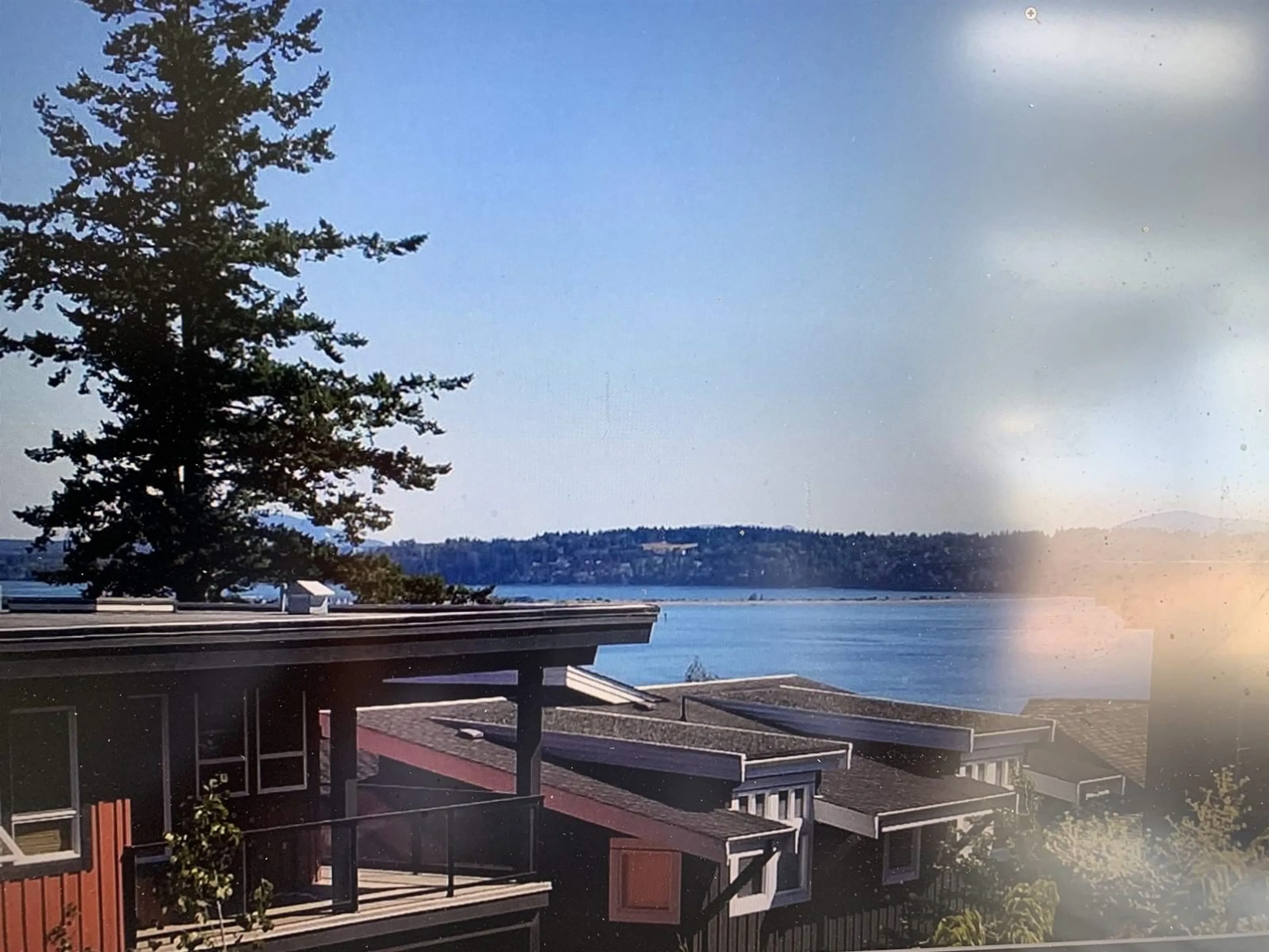 Unknown for 15576 BUENA VISTA, White Rock British Columbia V4B1Z2