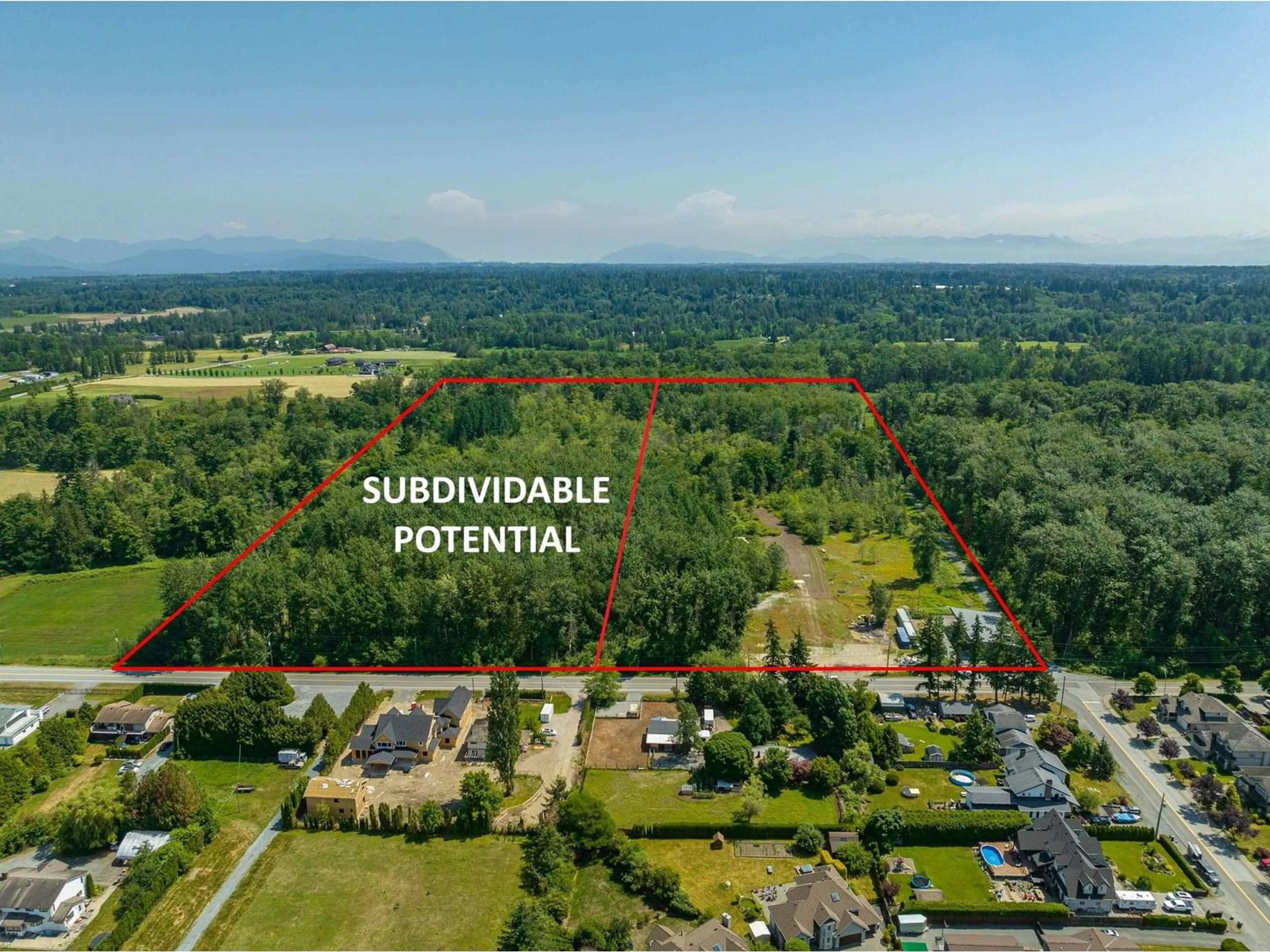 A pic from outside/outdoor area/front of a property/back of a property/a pic from drone, unknown for 5208 224, Langley British Columbia V2Y2M2