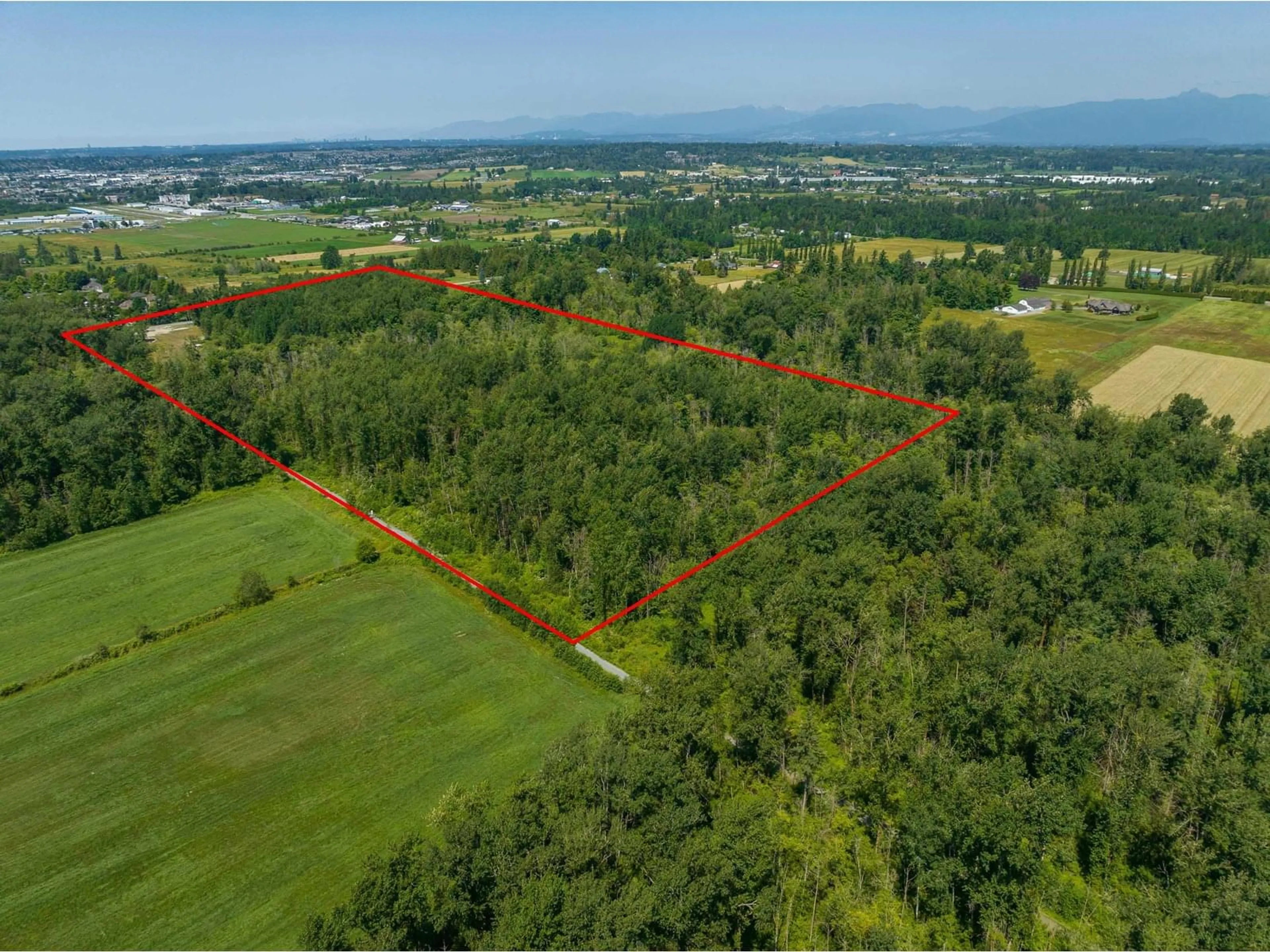 A pic from outside/outdoor area/front of a property/back of a property/a pic from drone, forest/trees view for 5208 224, Langley British Columbia V2Y2M2