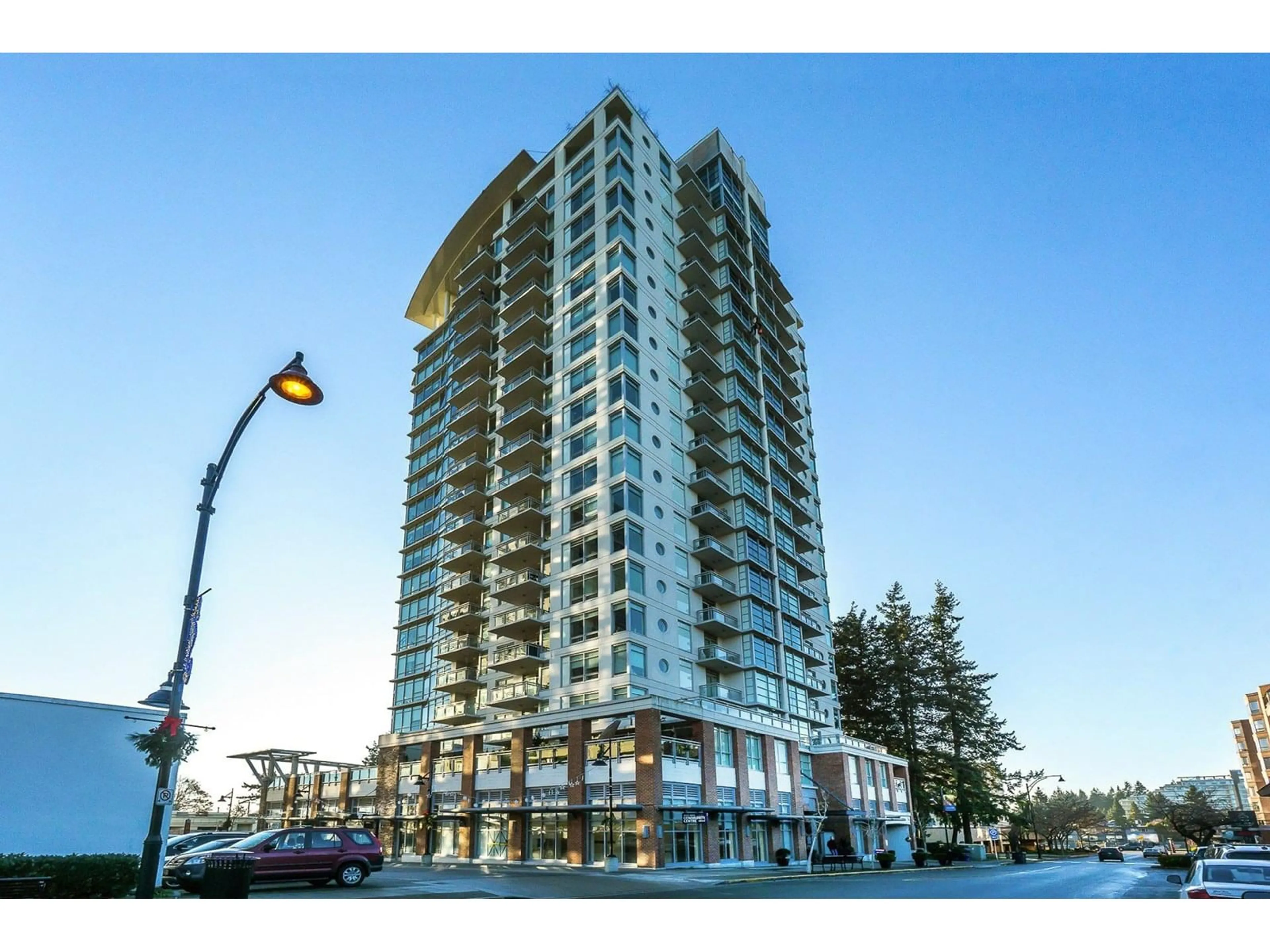 Unknown for 1105 - 15152 RUSSELL, White Rock British Columbia V4B0A3