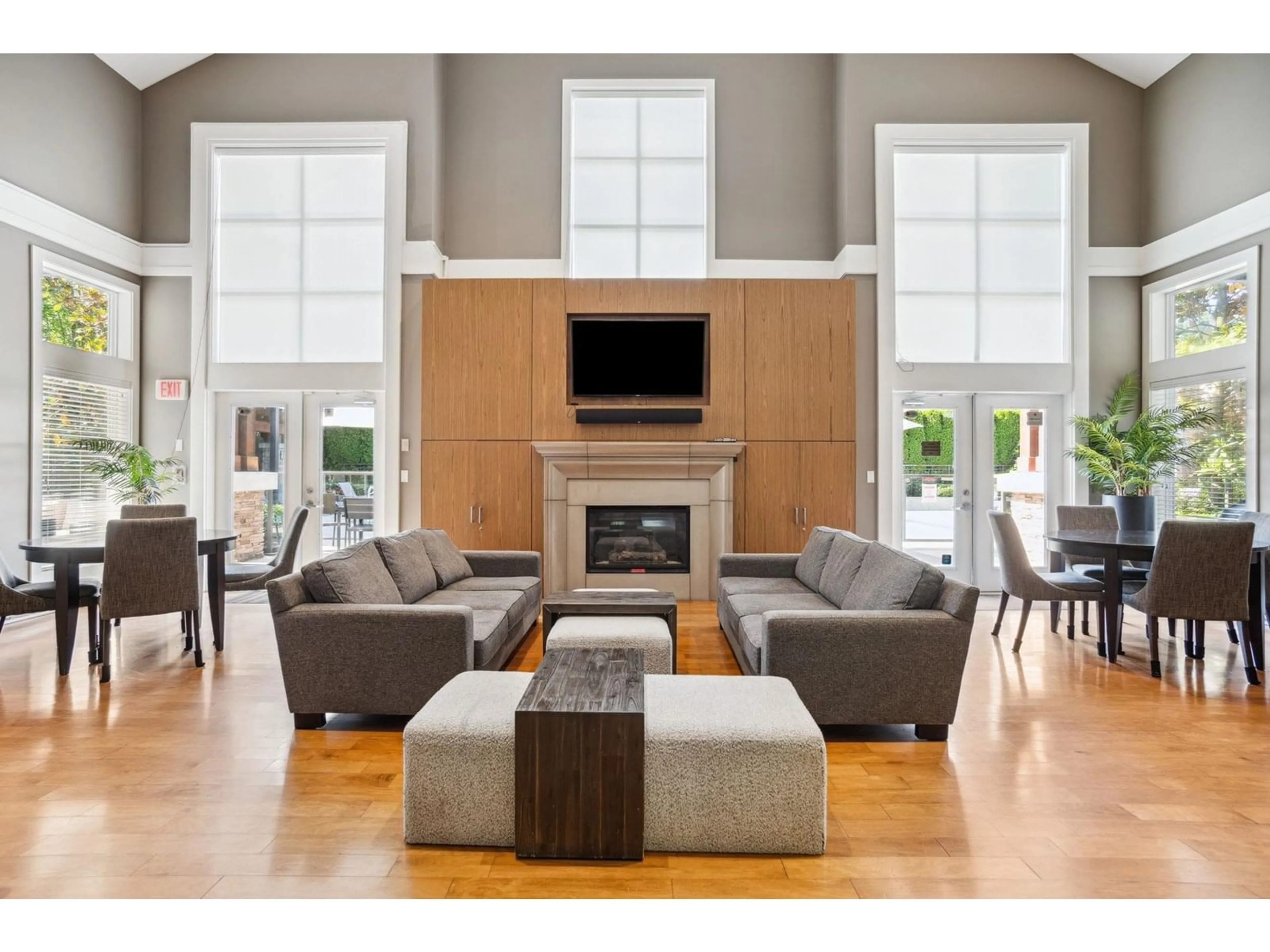 Living room with furniture, wood/laminate floor for 257 - 2501 161A, Surrey British Columbia V3Z7Y6
