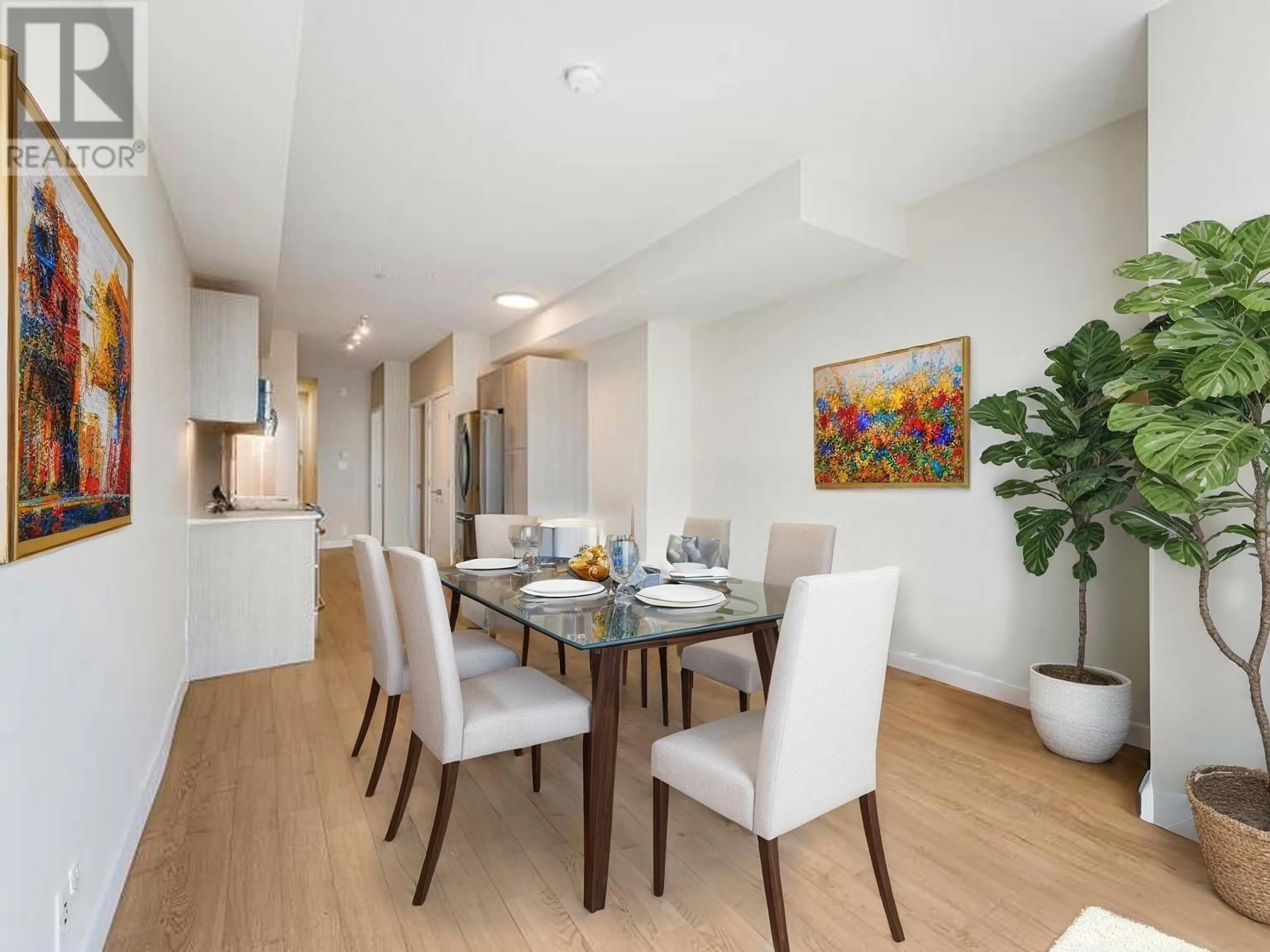 Dining room, wood/laminate floor for 516 - 388 KOOTENAY STREET, Vancouver British Columbia V5K0C5