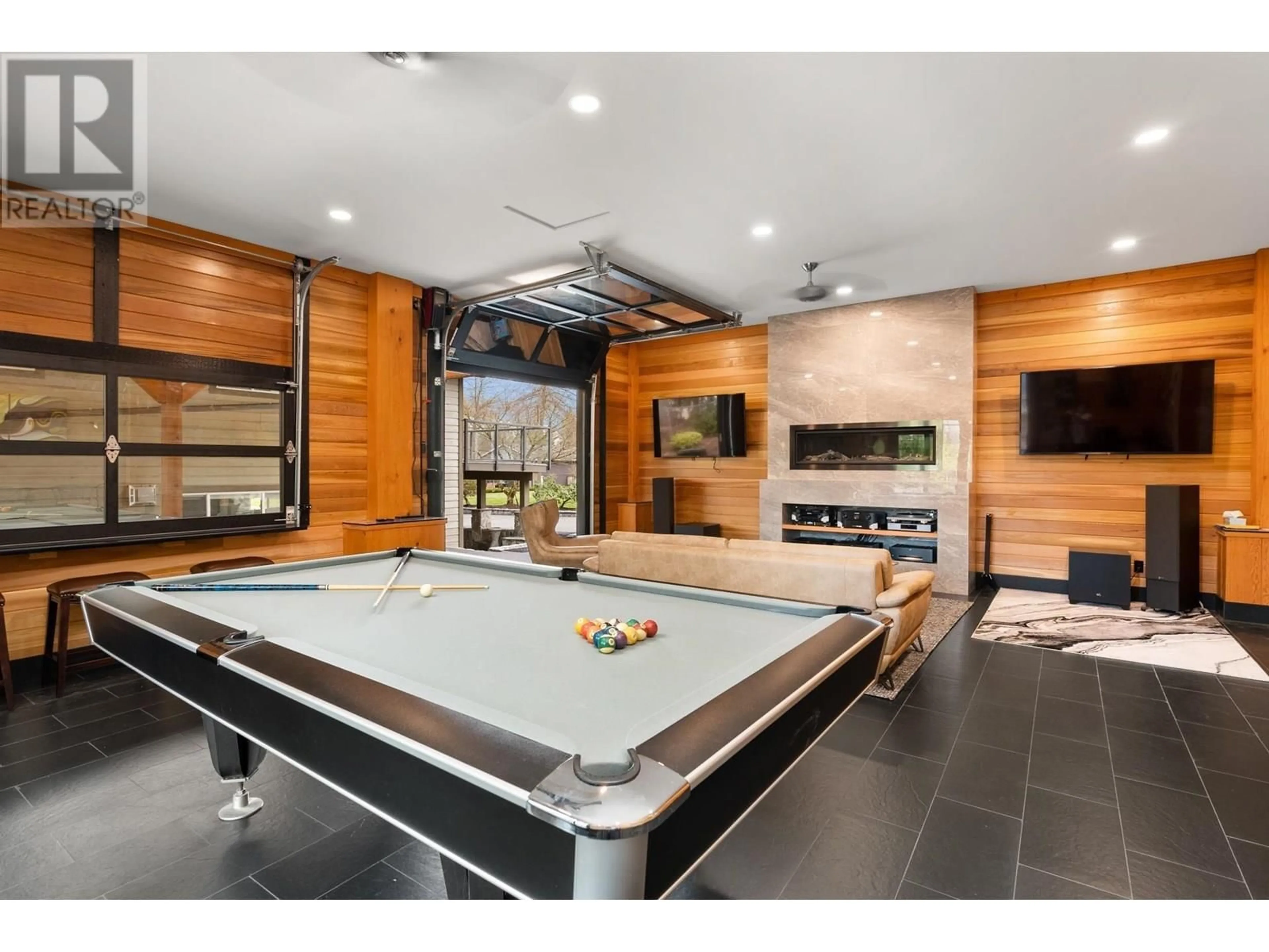 Unknown for 10721 268 STREET, Maple Ridge British Columbia V2W1M8