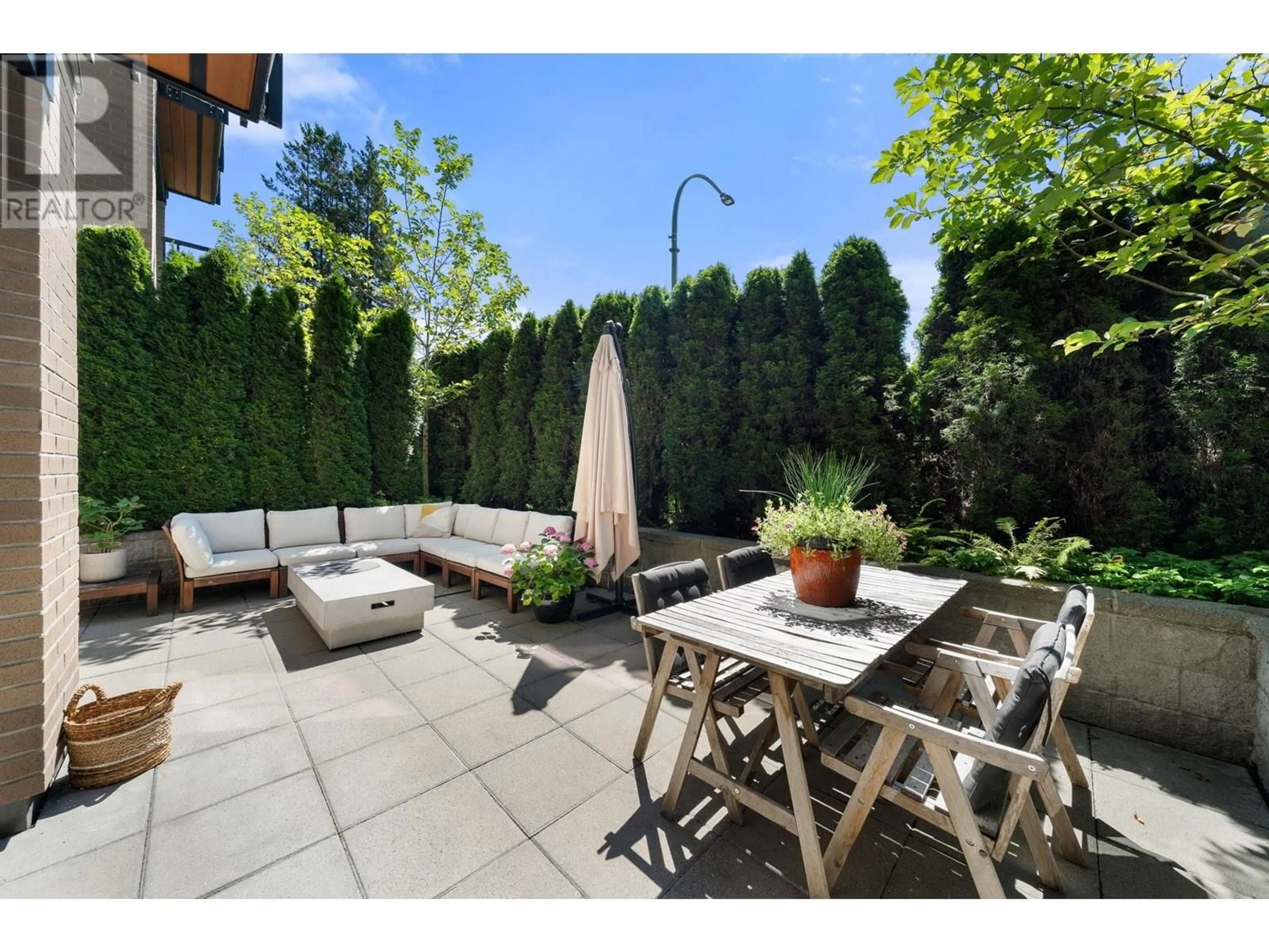 Patio, street for 111 - 719 3RD STREET, North Vancouver British Columbia V7M0E7