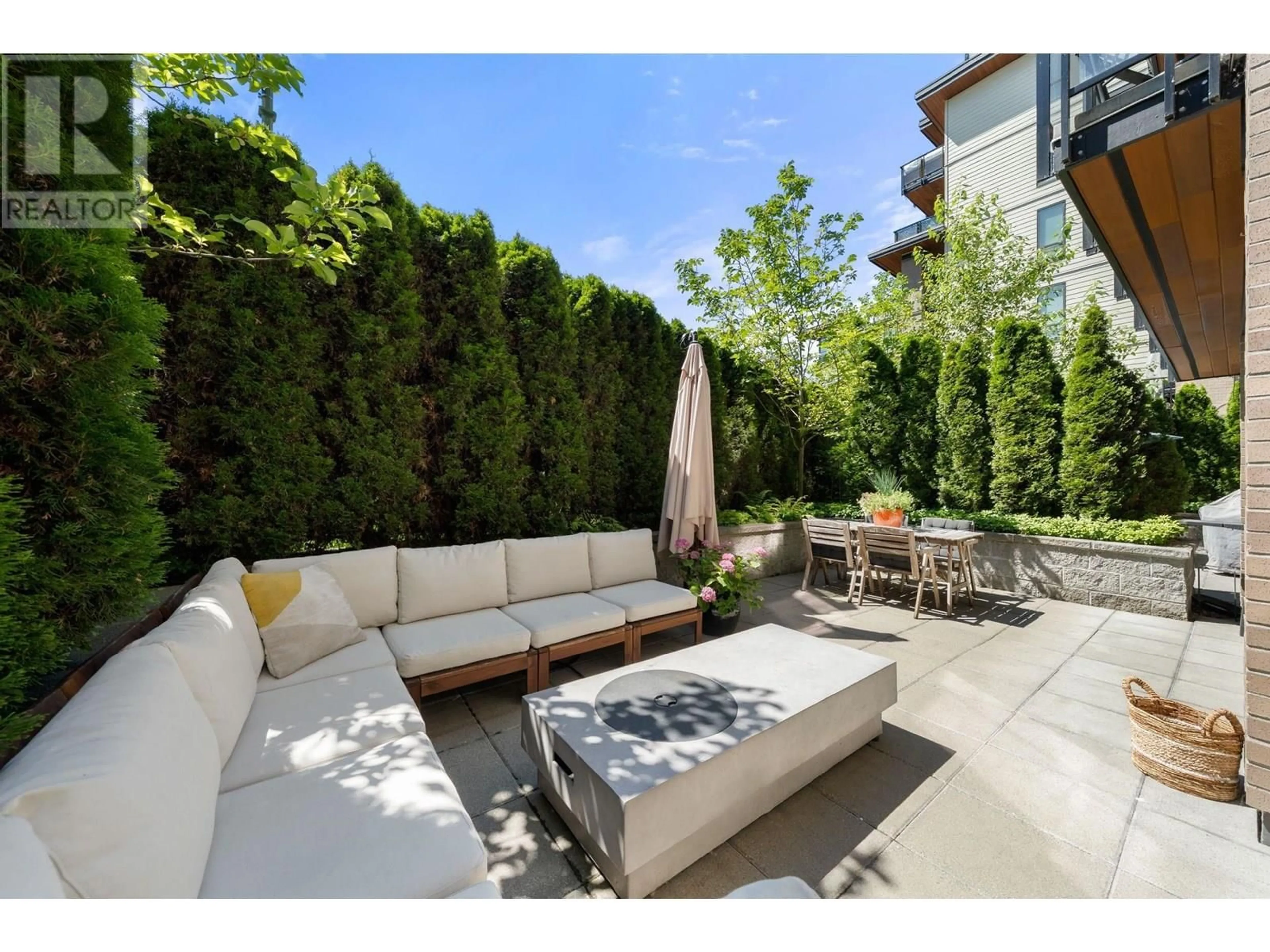 Patio, street for 111 - 719 3RD STREET, North Vancouver British Columbia V7M0E7