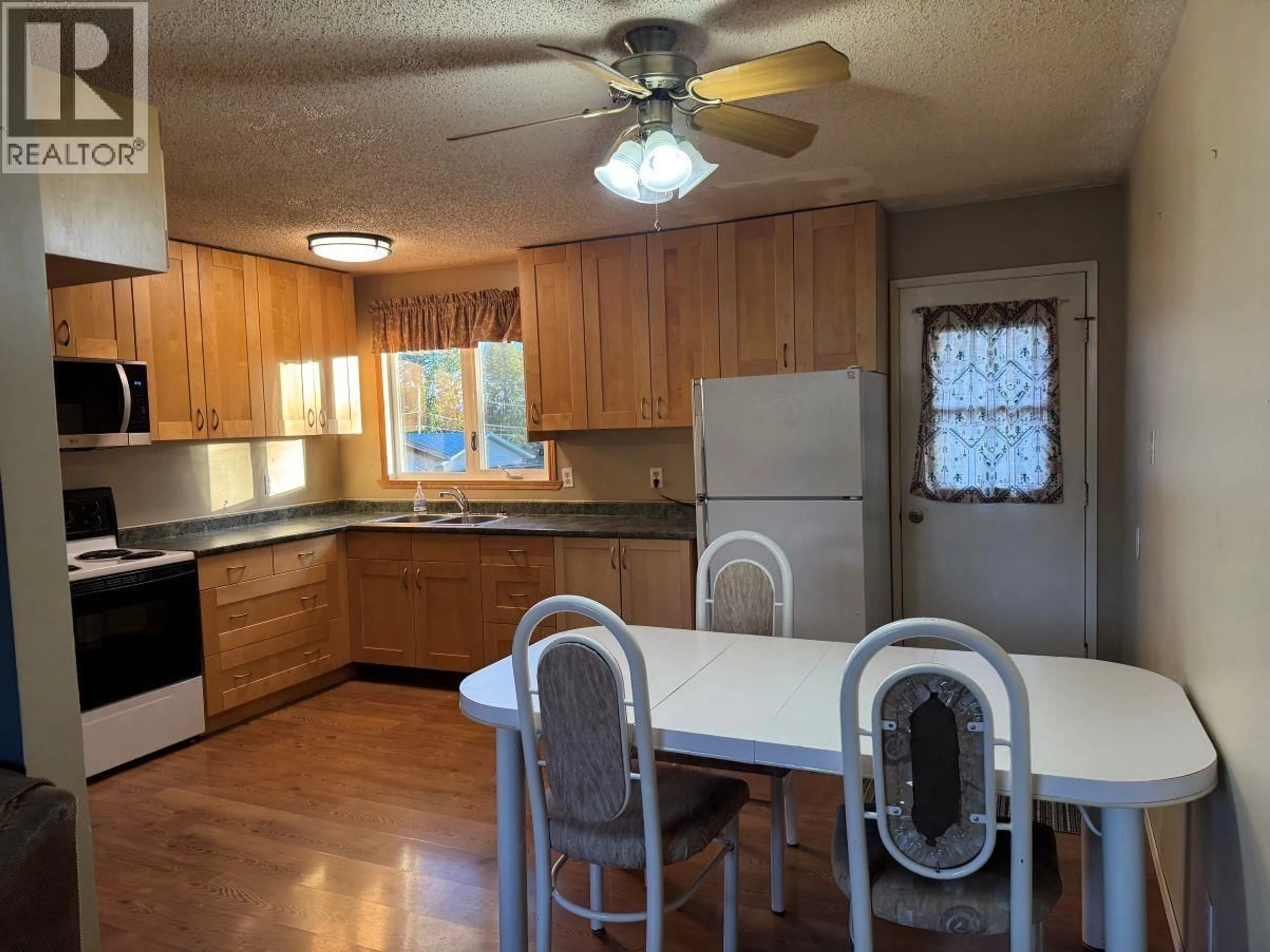 Unknown for 18 MUNRO CRESCENT, Mackenzie British Columbia V0J2C0