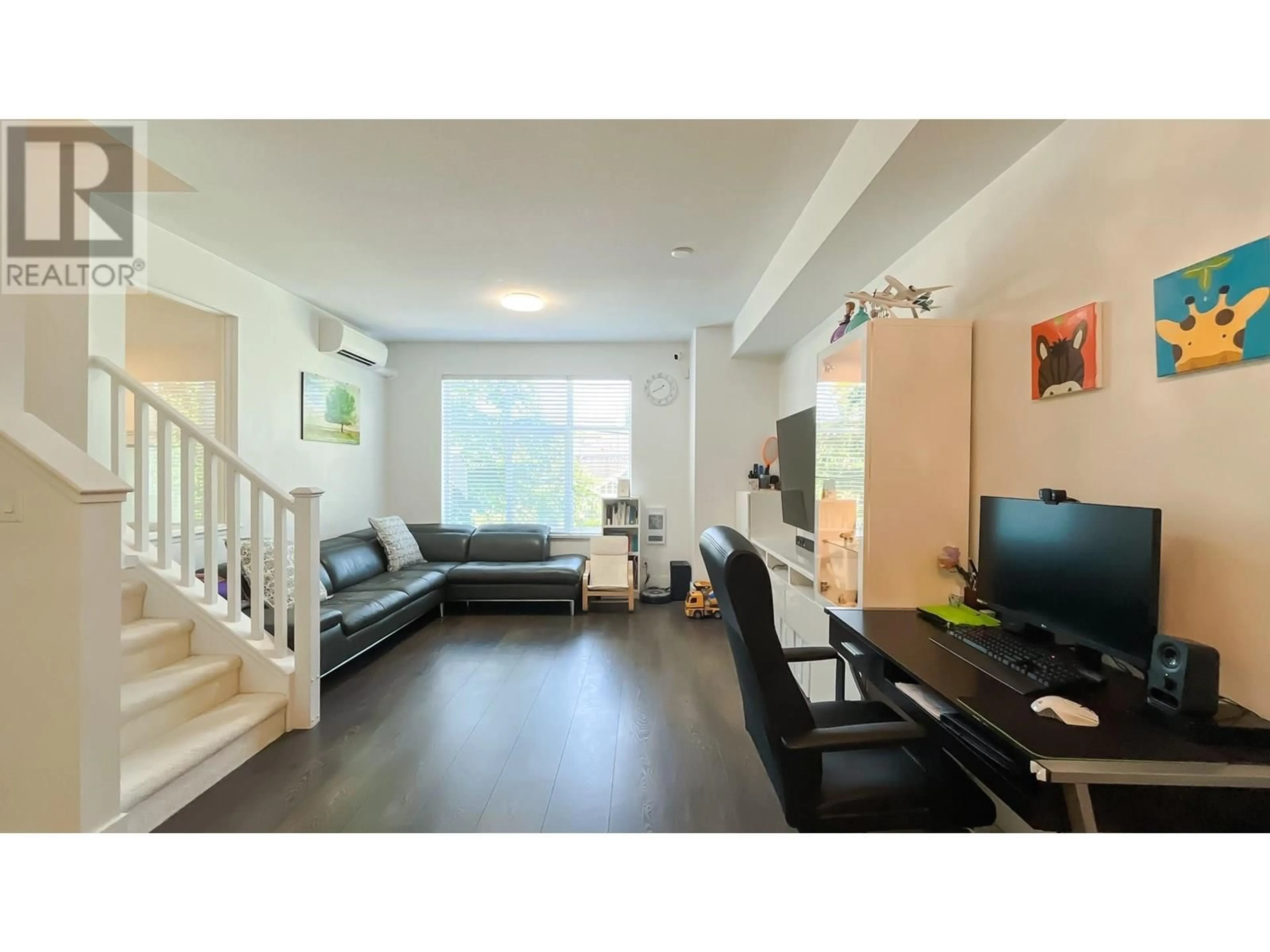 Living room with furniture, unknown for 2 - 7288 HEATHER STREET, Richmond British Columbia V6Y4L4