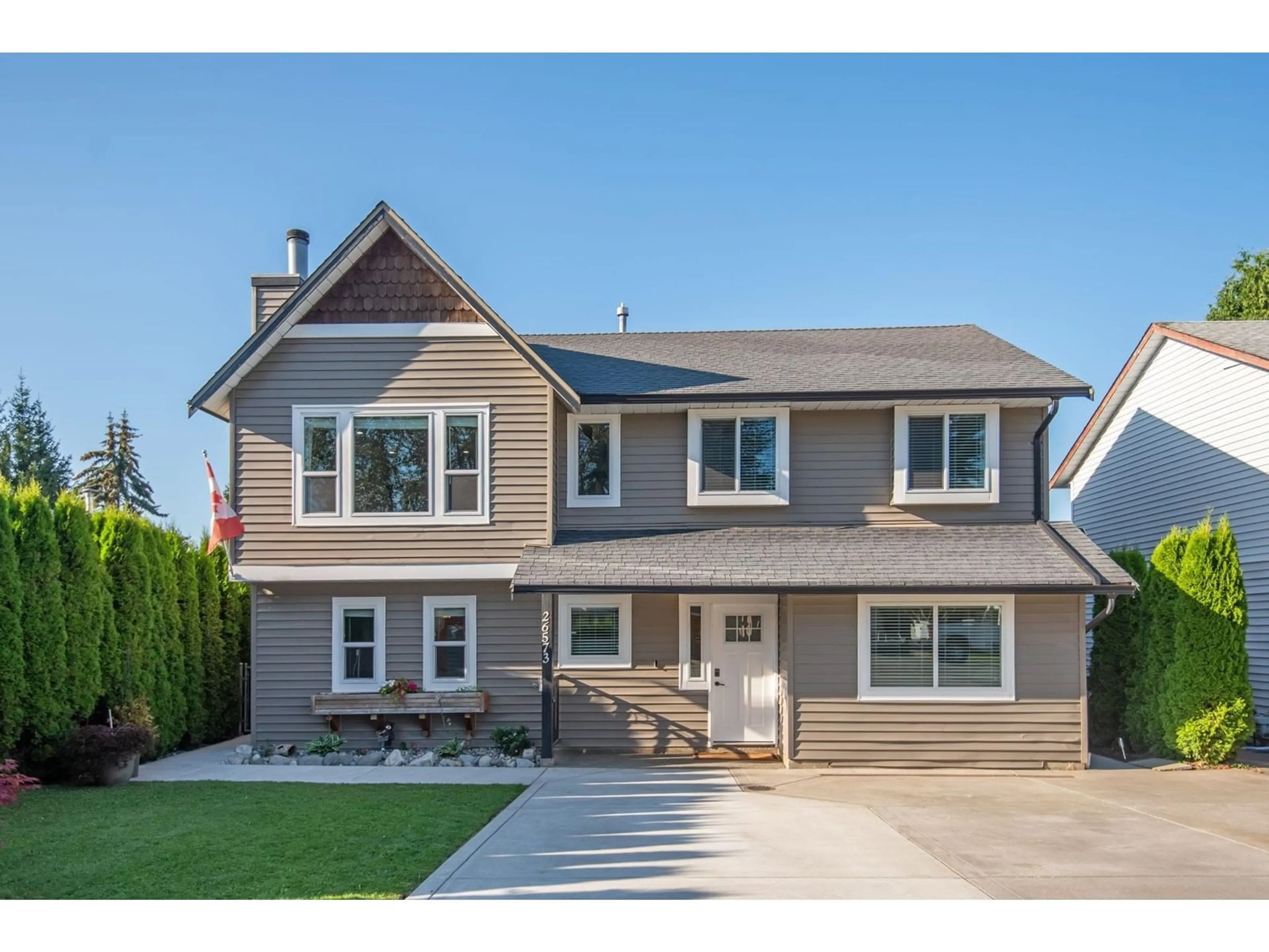 Home with vinyl exterior material, street for 26573 29B, Langley British Columbia V4W3B5