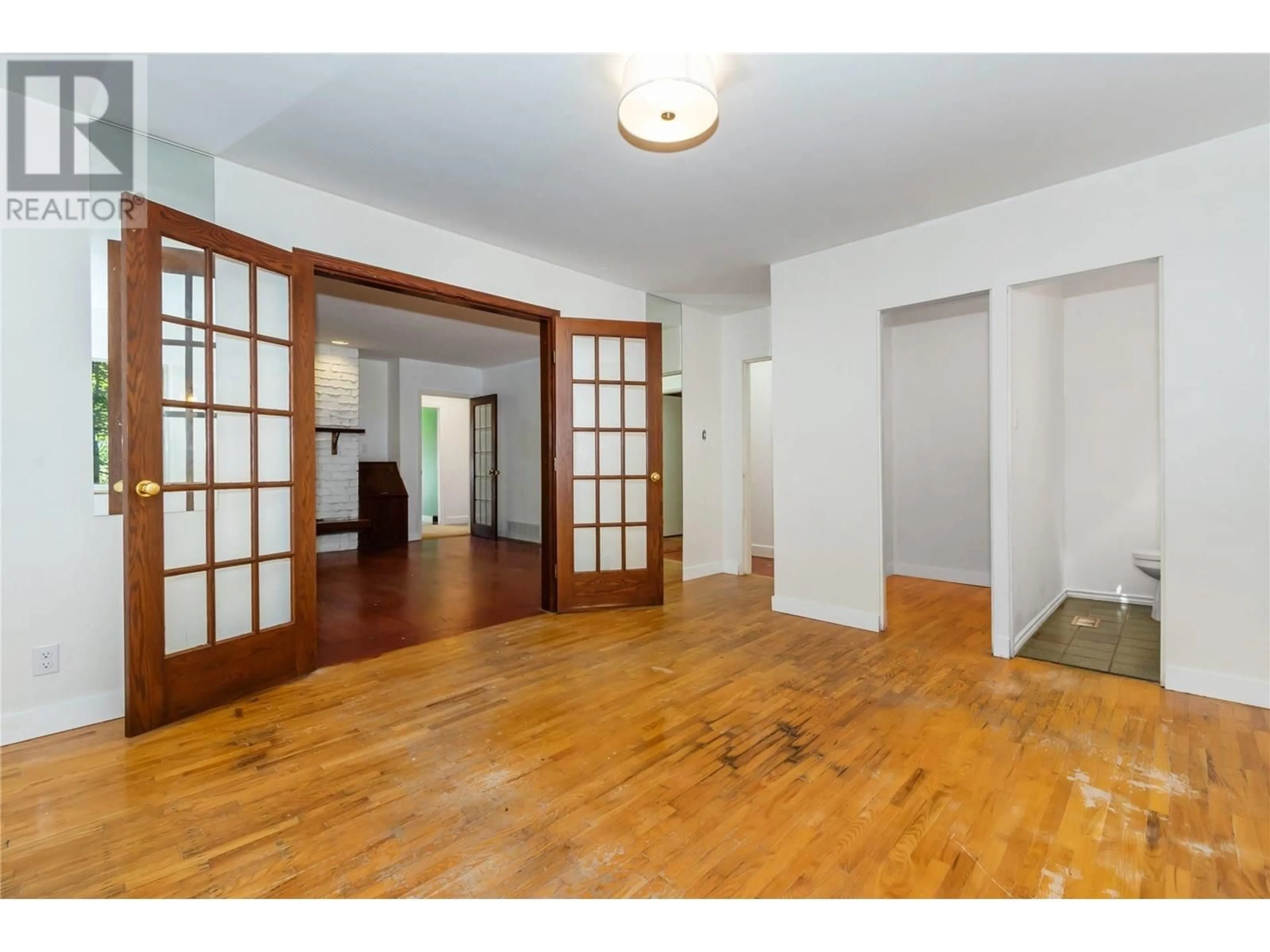 Unknown for 3014 DUVAL ROAD, North Vancouver British Columbia V7J3E2