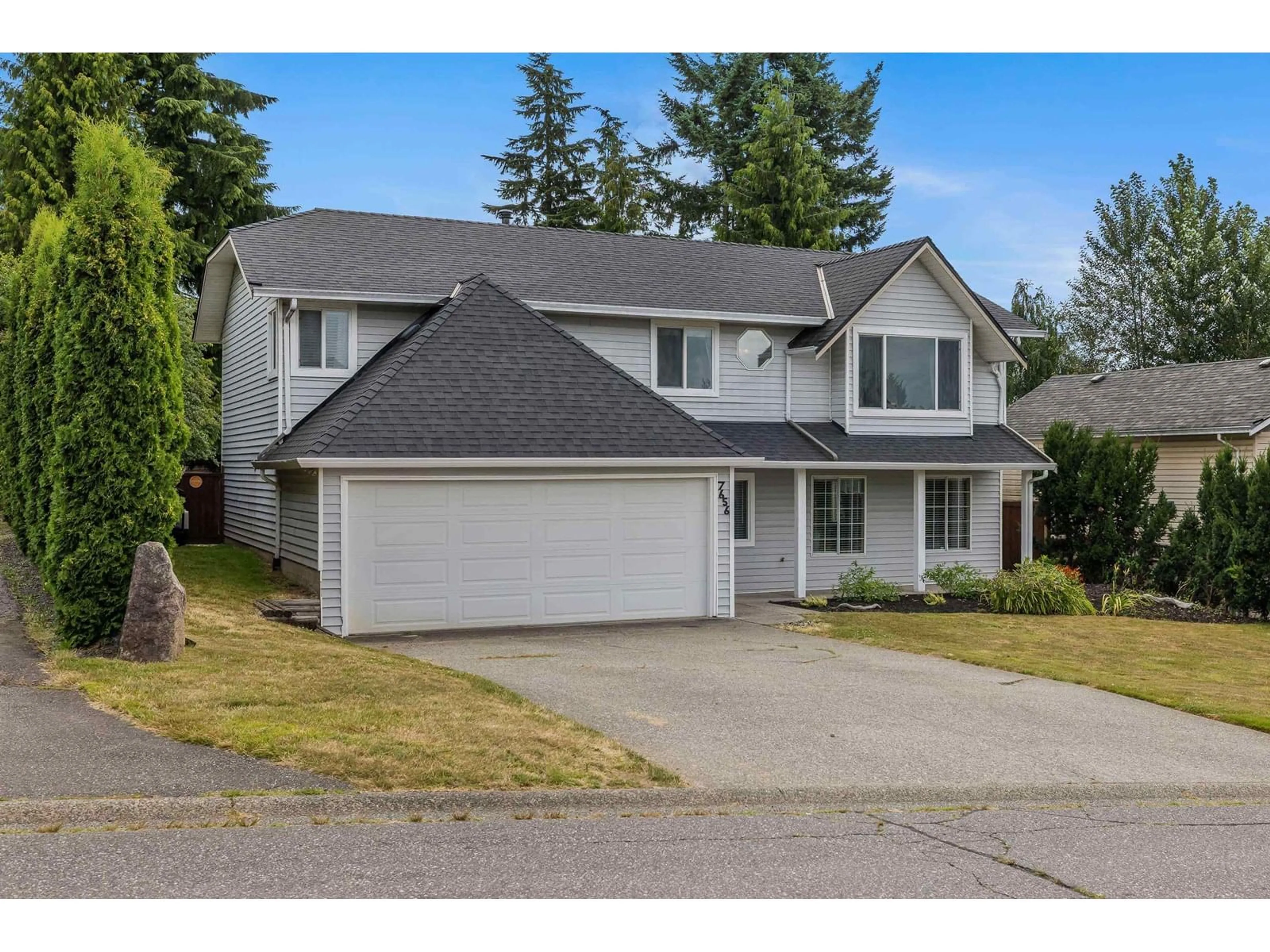 Home with vinyl exterior material, street for 7656 EIDER, Mission British Columbia V2V5A7