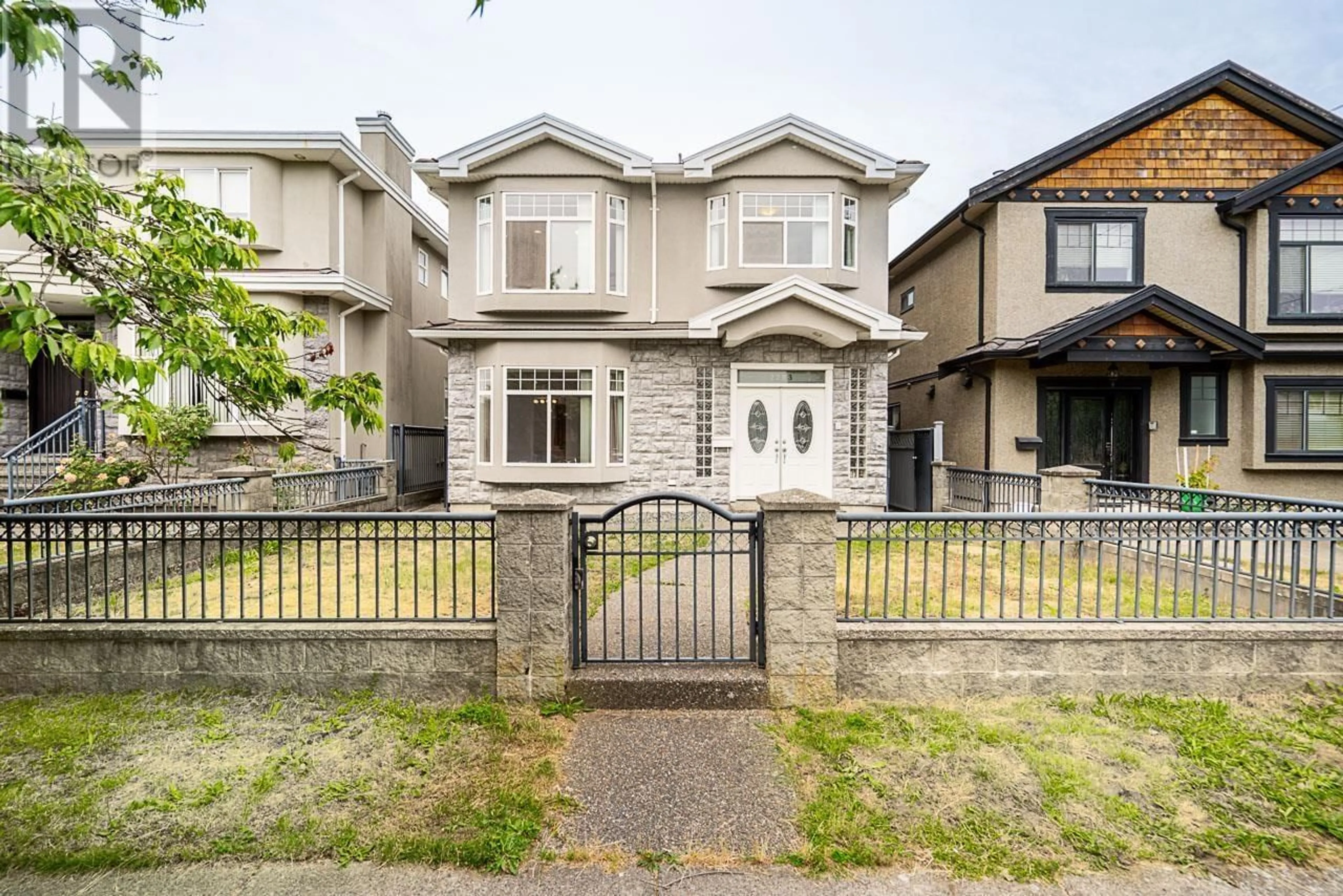 Unknown for 2283 48TH AVENUE, Vancouver British Columbia V5P1R9