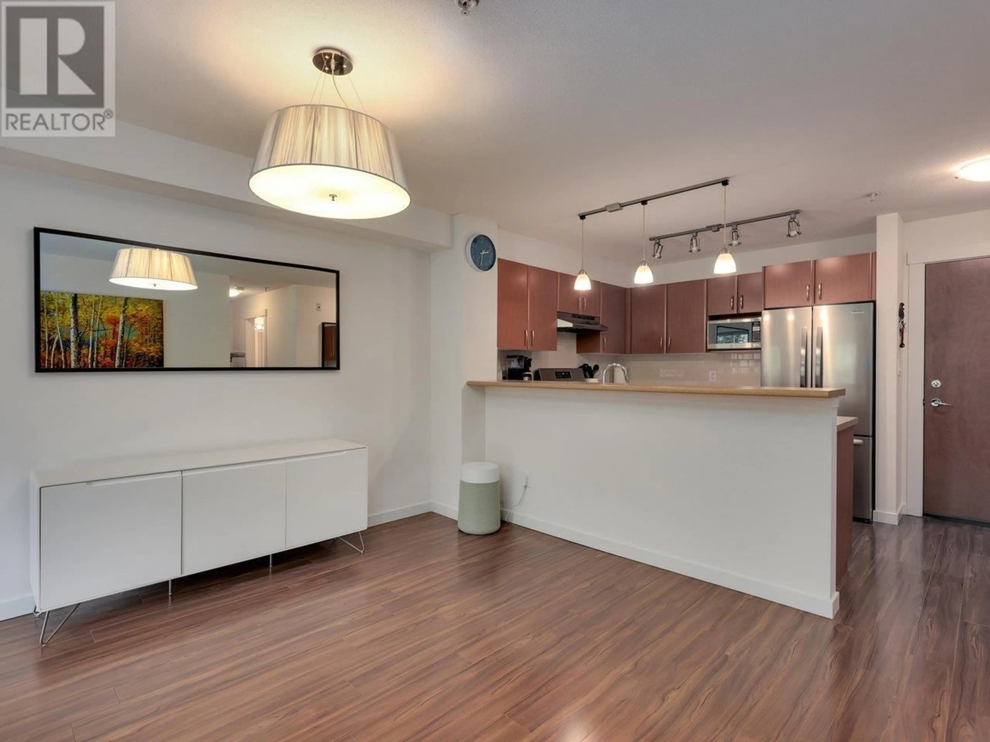 Open concept kitchen, wood/laminate floor for 303 - 4783 DAWSON STREET, Burnaby British Columbia V5C0A8