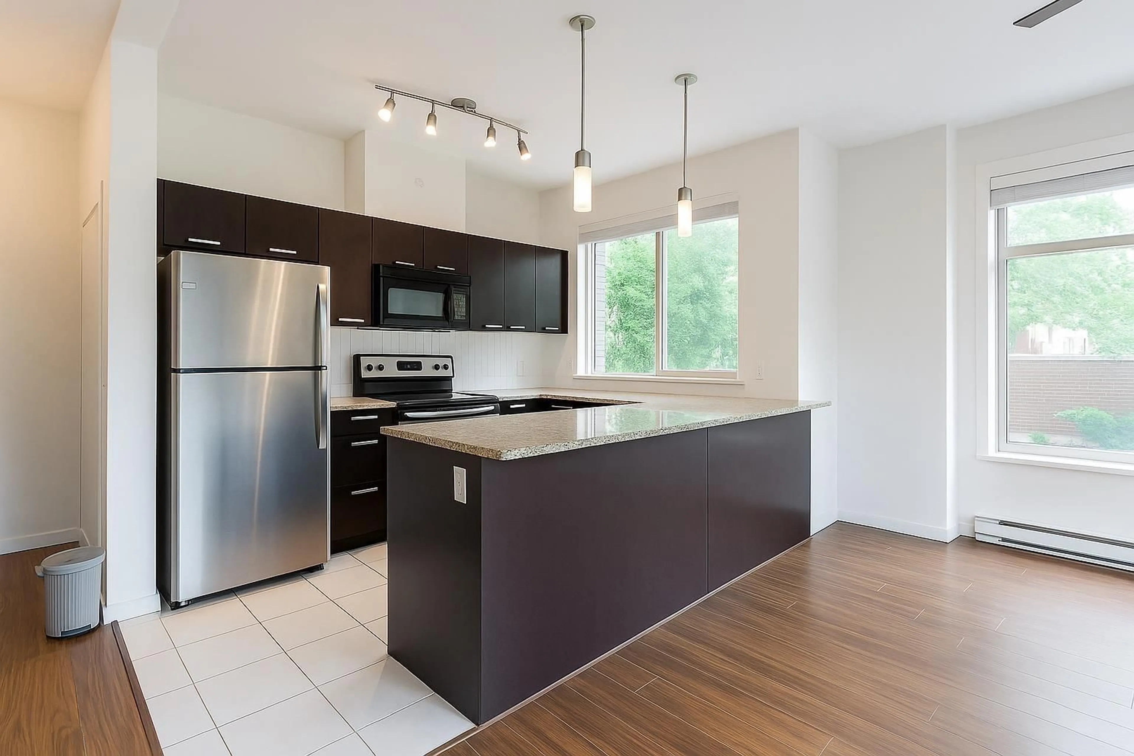 Open concept kitchen, unknown for 205 - 10455 UNIVERSITY, Surrey British Columbia V3T0A5