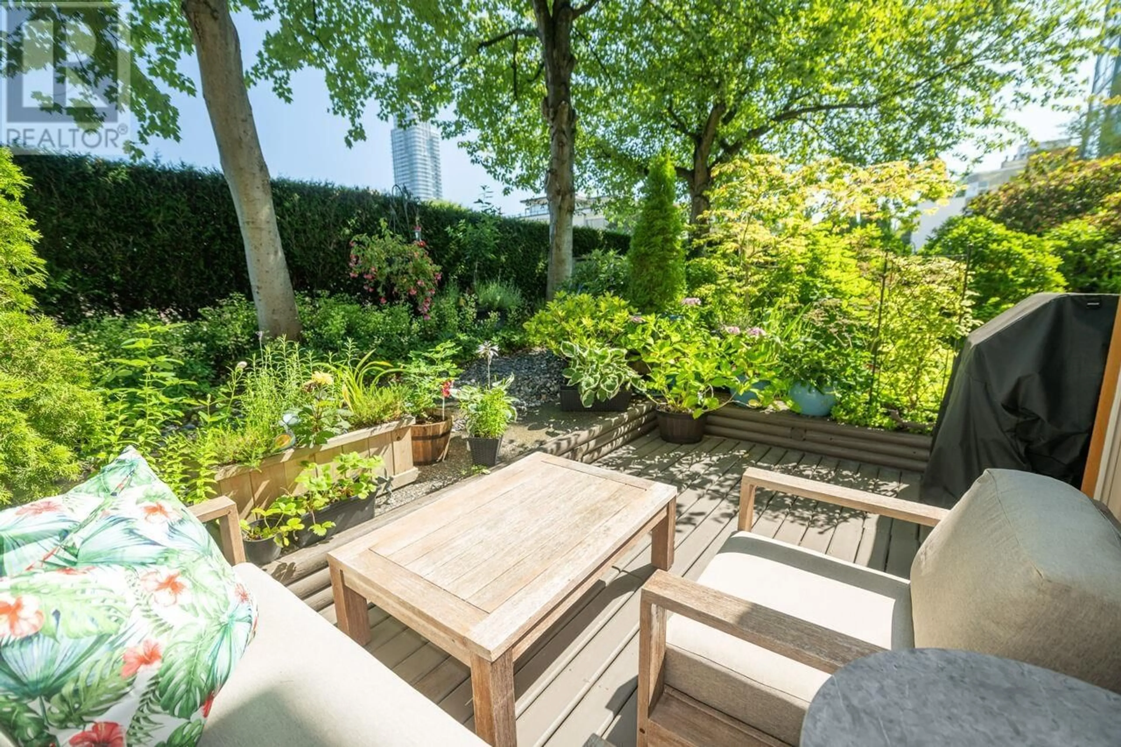 Patio, street for 1A - 2775 FIR STREET, Vancouver British Columbia V6J3C2
