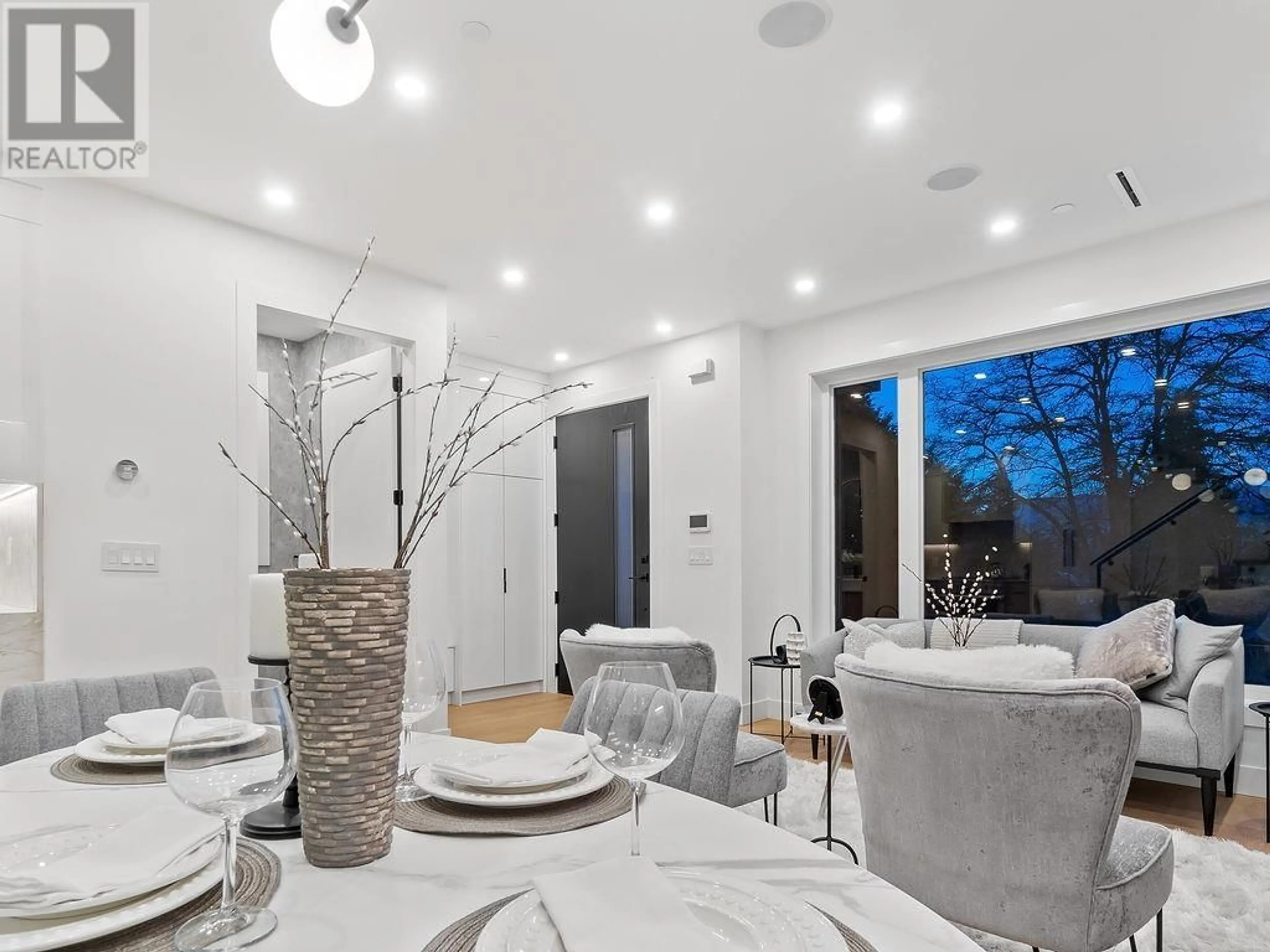 Unknown for 1 - 3536 14TH AVENUE, Vancouver British Columbia V6R2W4