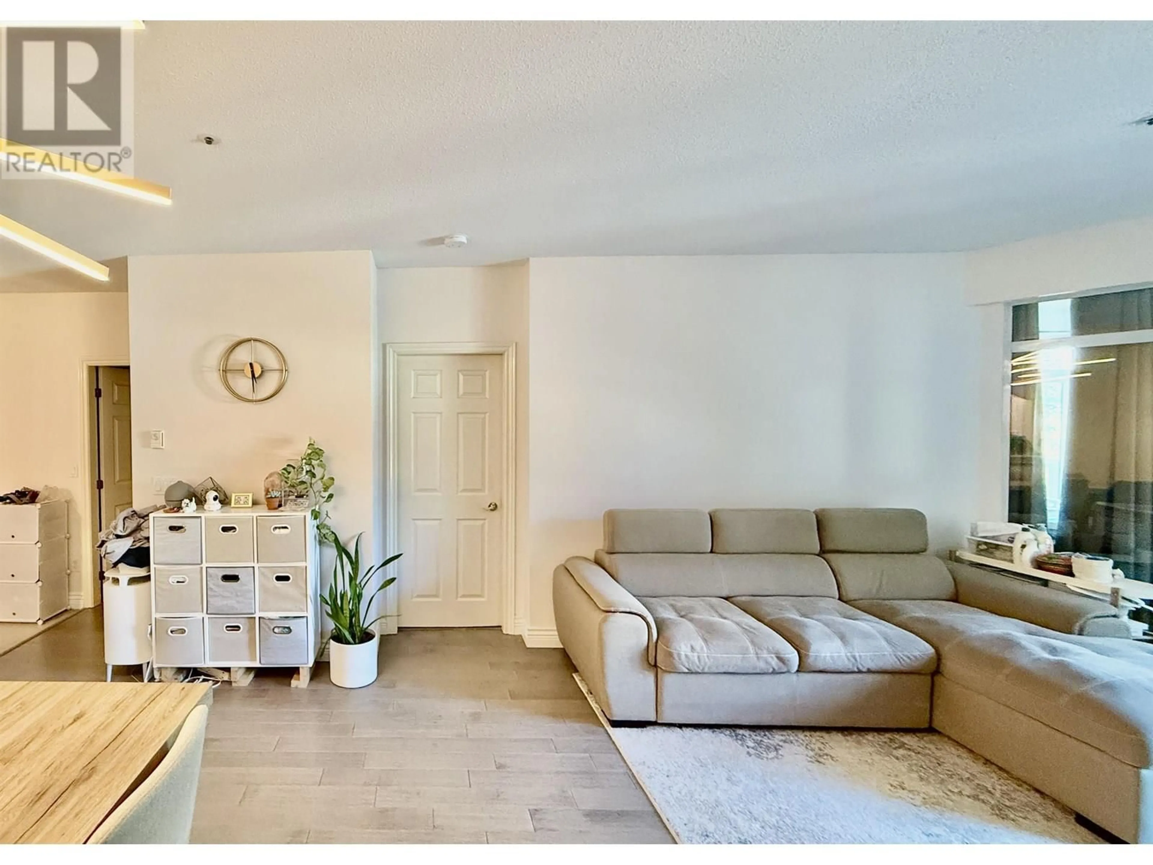 Living room with furniture, unknown for 307 - 3621 26TH AVENUE, Vancouver British Columbia V6S1P2