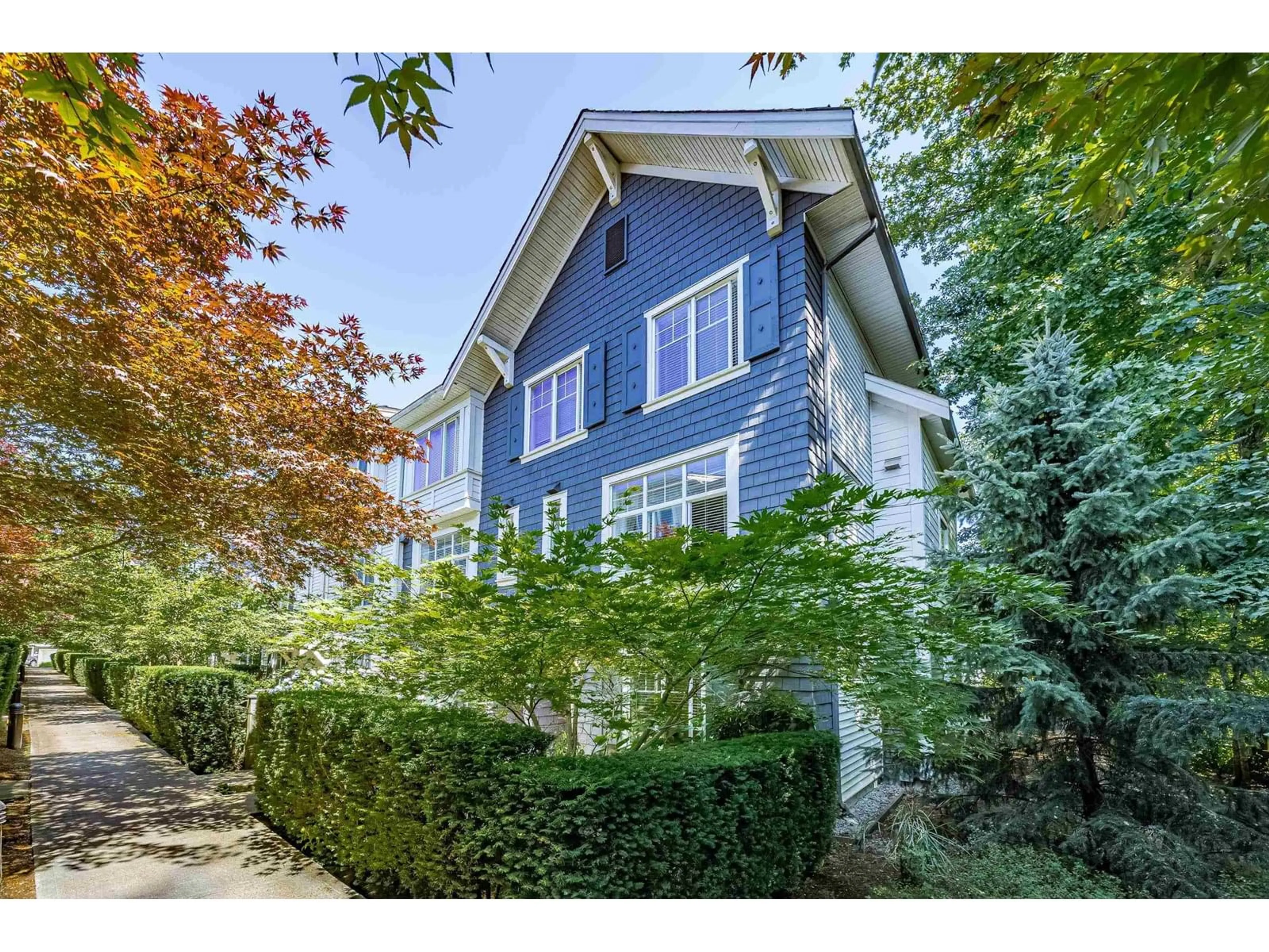 Home with vinyl exterior material, street for 43 - 15340 GUILDFORD DRIVE, Surrey British Columbia V3R0C9