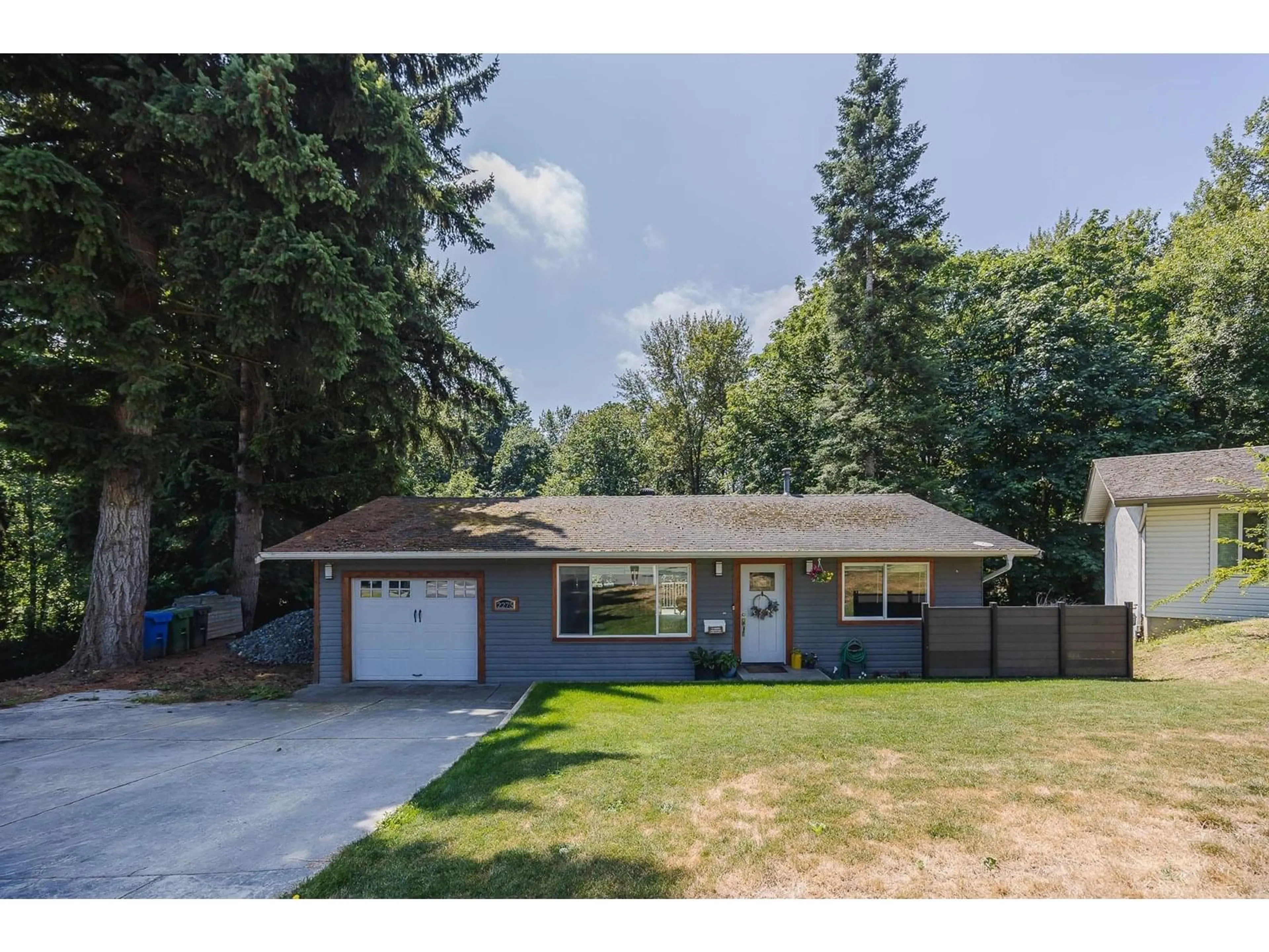 Unknown for 2275 MIDAS, Abbotsford British Columbia V2S4P9