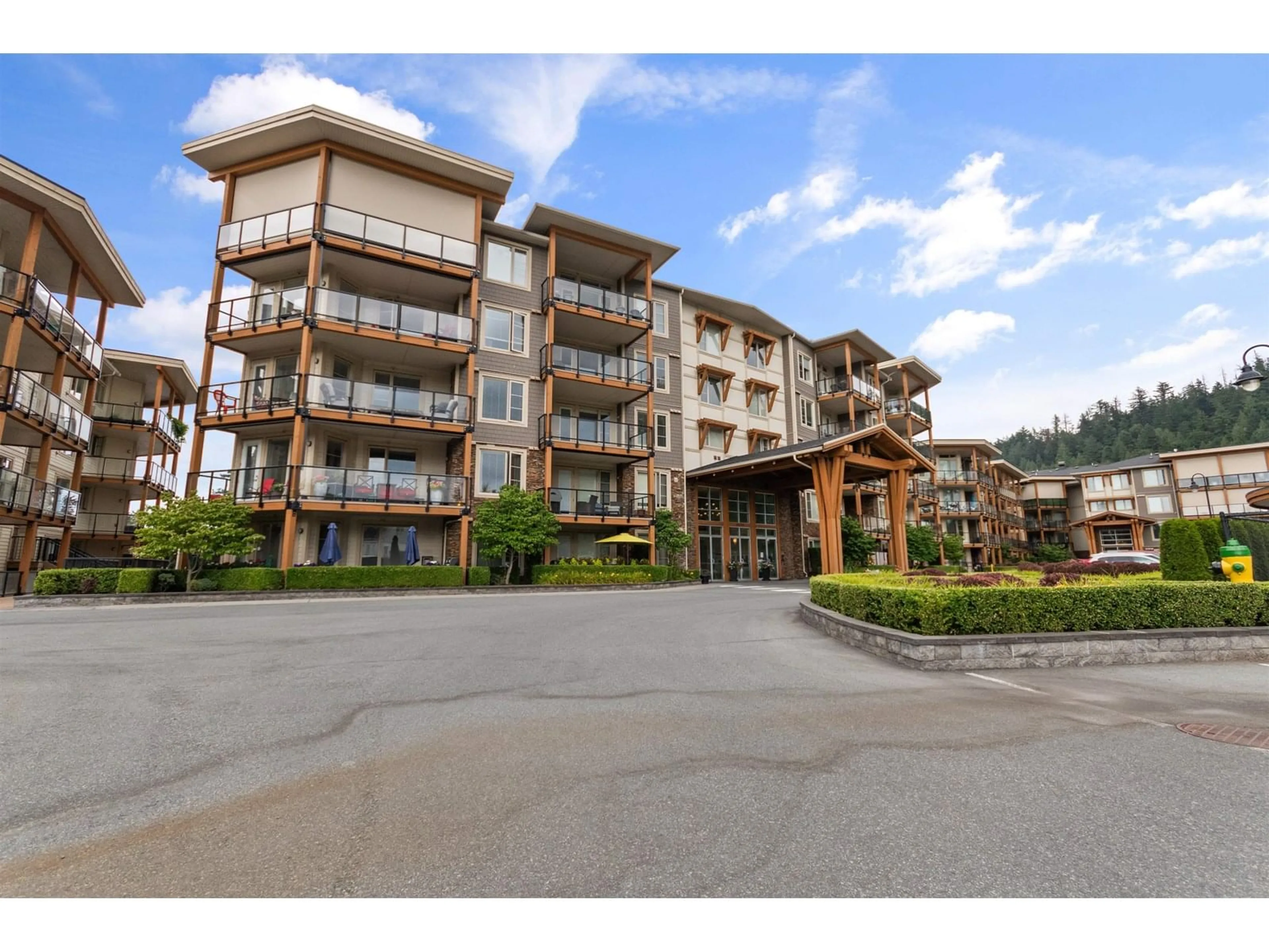 Unknown for 102 - 45750 KEITH WILSON ROAD, Chilliwack British Columbia V2R0X3