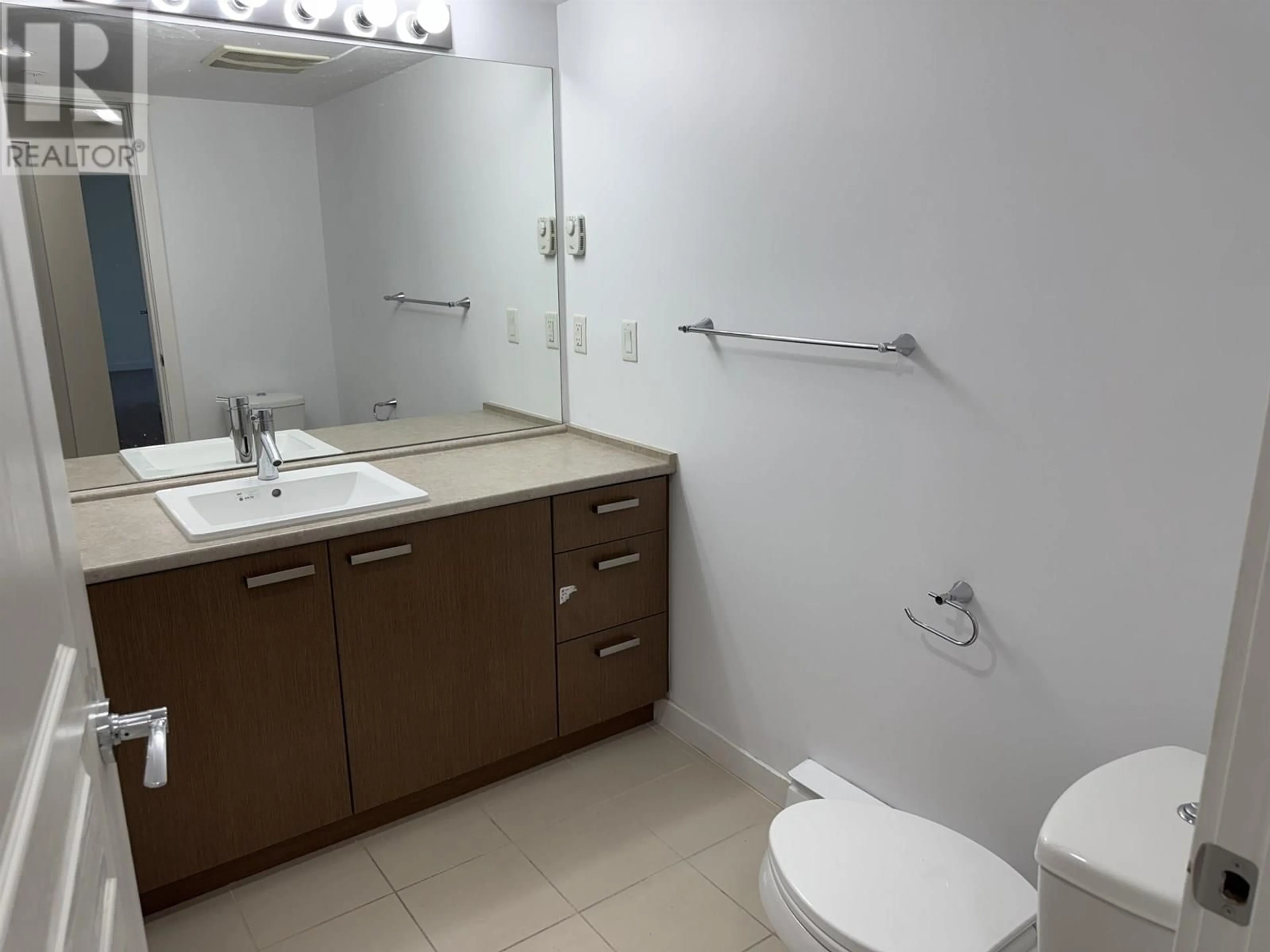 Standard bathroom, floor is not visible for 317 - 9399 TOMICKI AVENUE, Richmond British Columbia V6X0H6