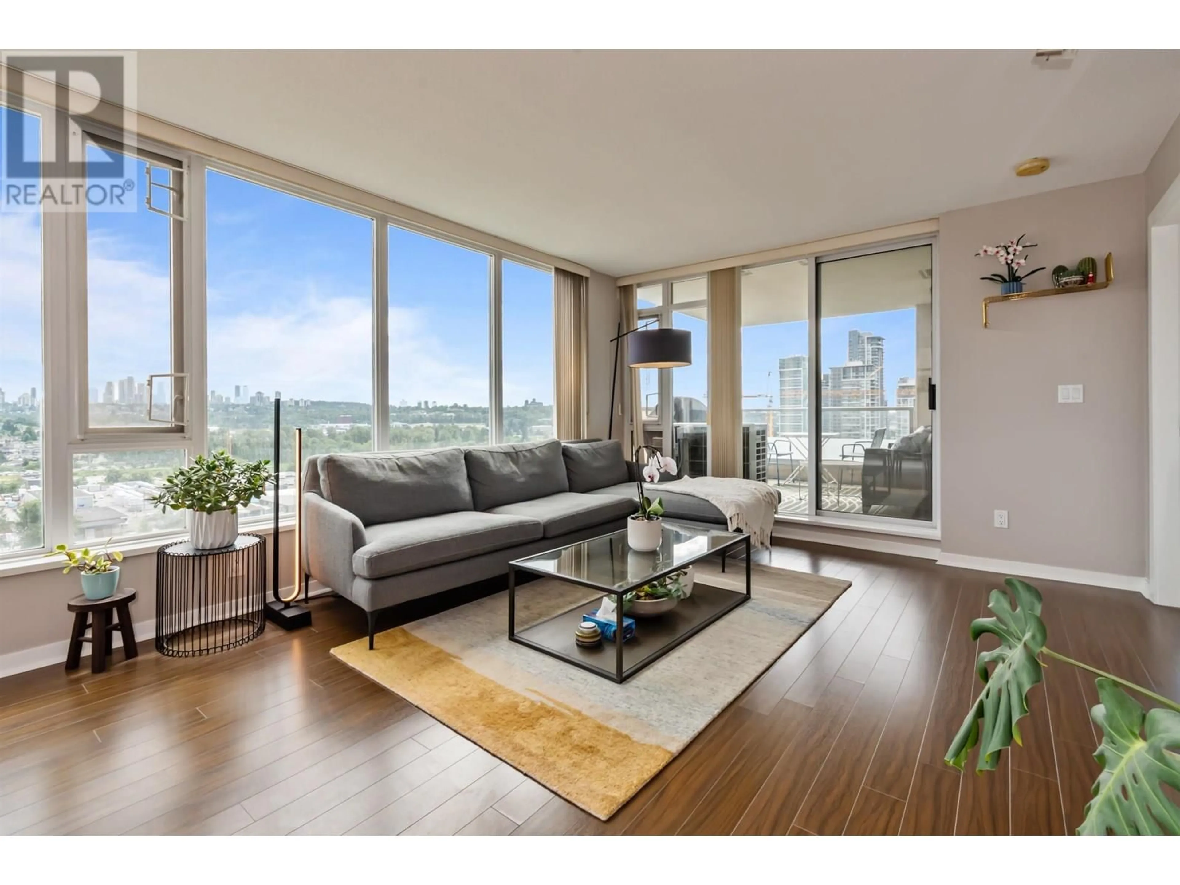 Living room with furniture, unknown for 1808 - 2133 DOUGLAS ROAD, Burnaby British Columbia V5C0E9