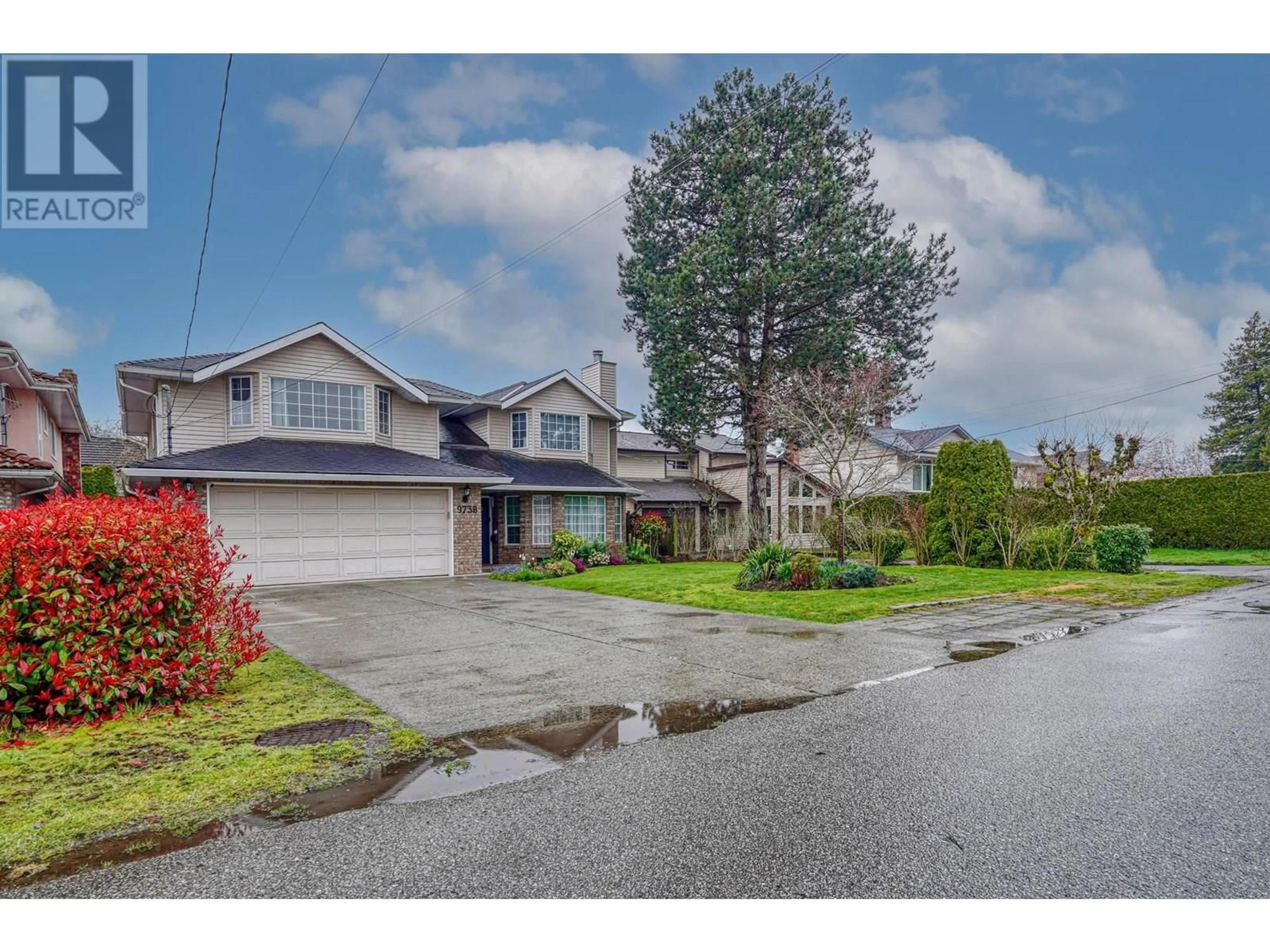 A pic from outside/outdoor area/front of a property/back of a property/a pic from drone, street for 9738 BAKERVIEW DRIVE, Richmond British Columbia V7A2A1
