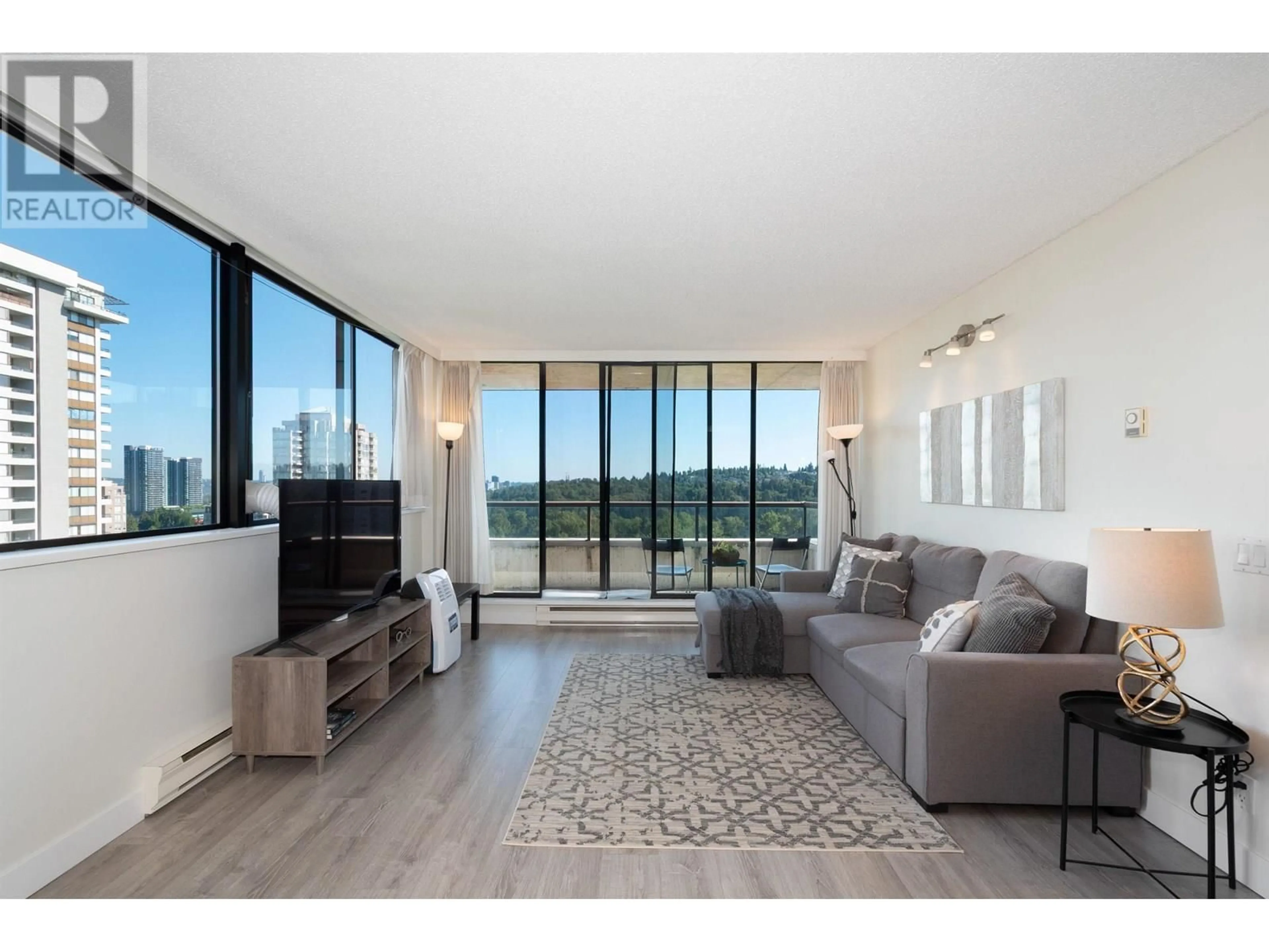 Living room with furniture, unknown for 1402 - 3970 CARRIGAN COURT, Burnaby British Columbia V3N4S5
