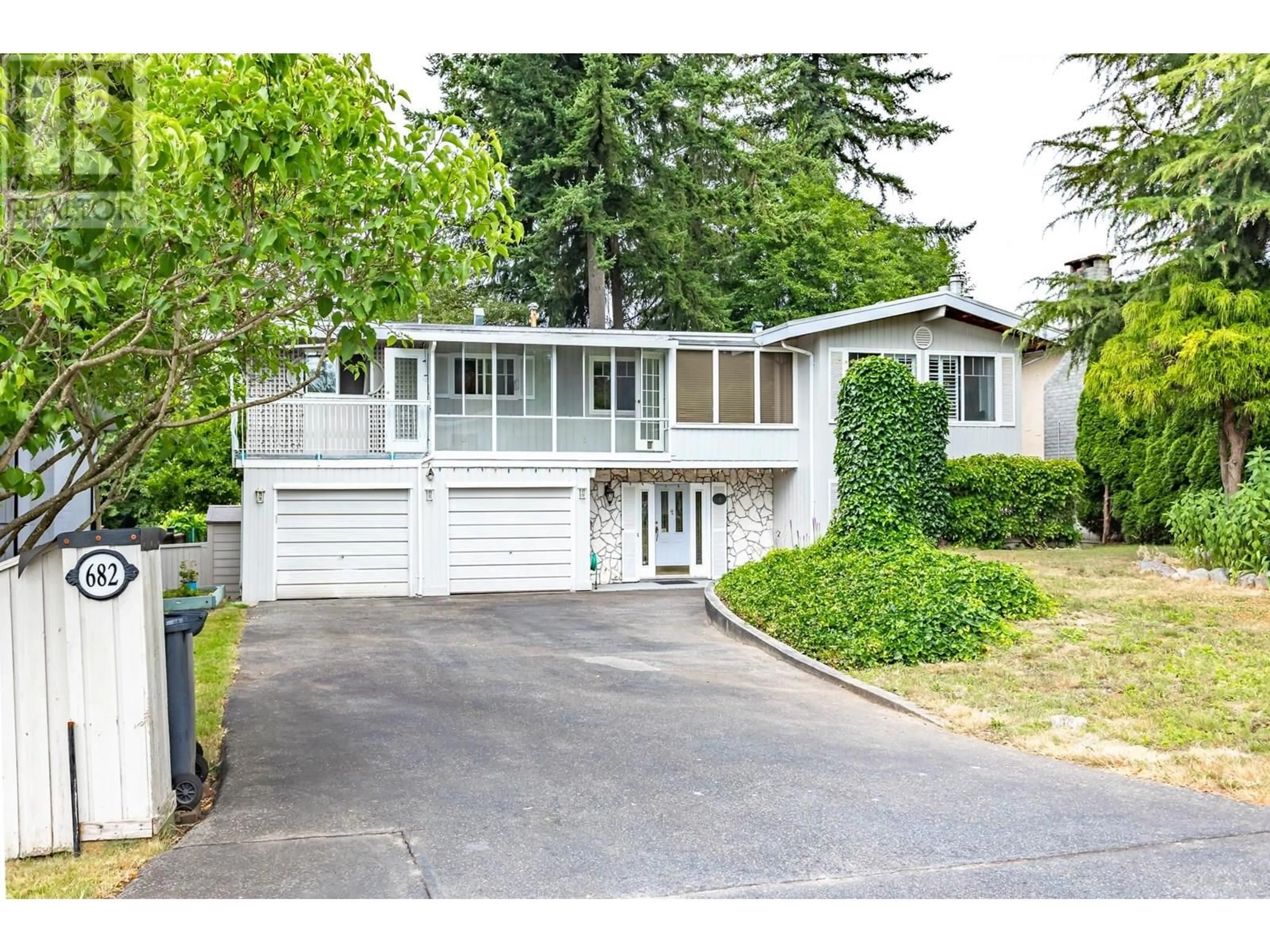 Unknown for 682 FOLSOM STREET, Coquitlam British Columbia V3J5A5