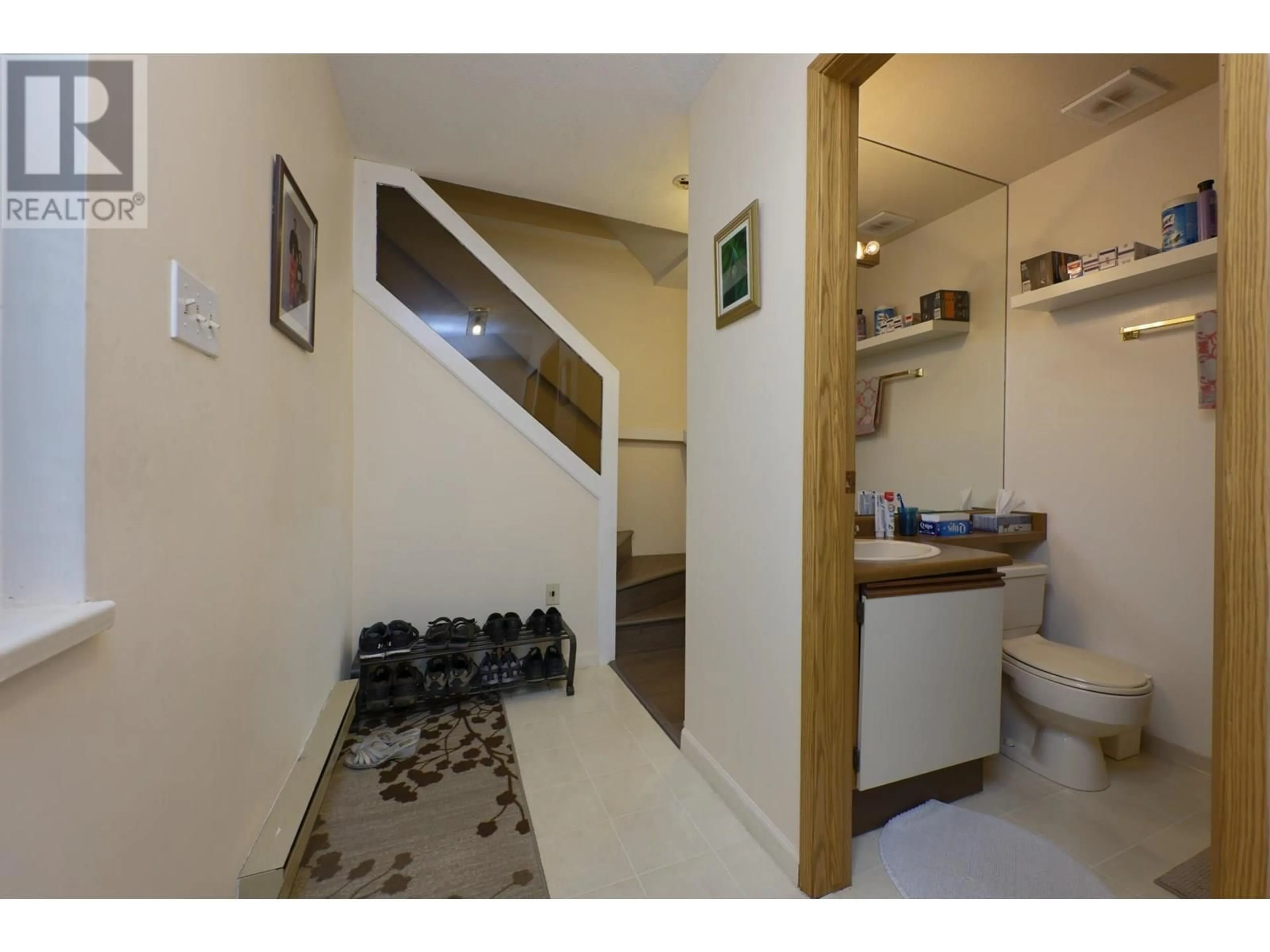 Unknown for 1 - 6431 COONEY ROAD, Richmond British Columbia V6Y2J5