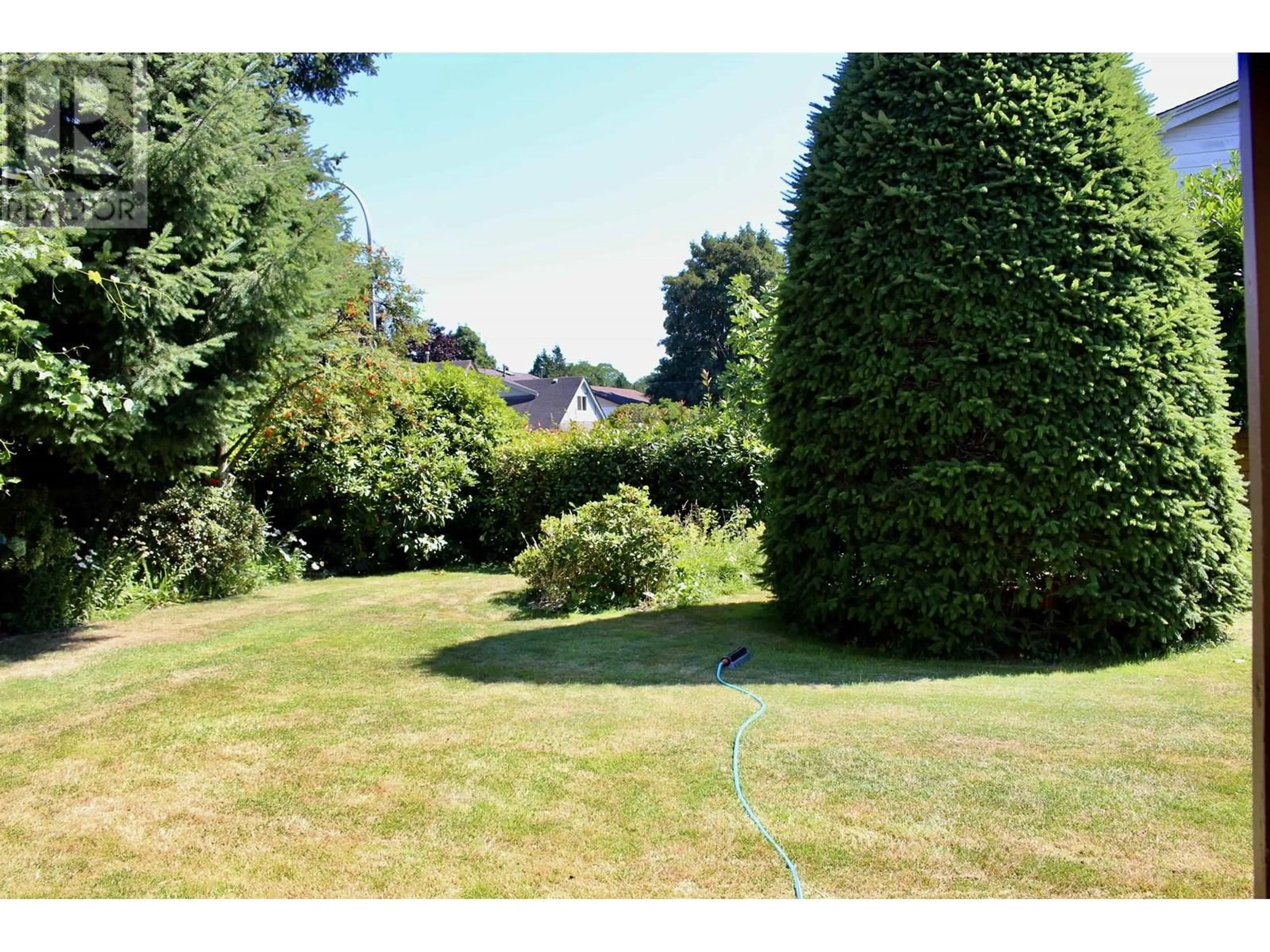 A pic from outside/outdoor area/front of a property/back of a property/a pic from drone, forest/trees view for 11720 SEABROOK CRESCENT, Richmond British Columbia V7A3H4