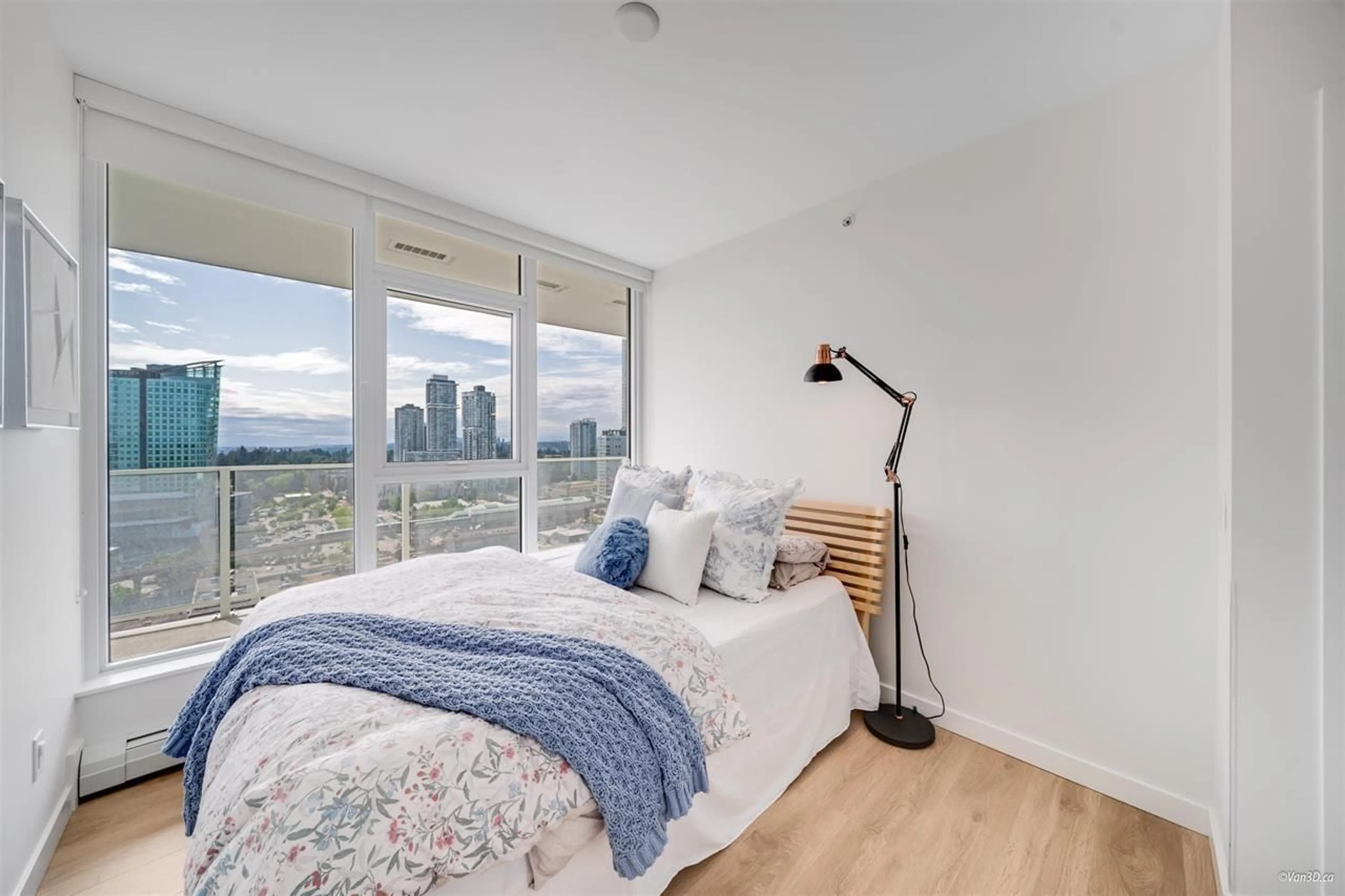 Bedroom with bed, unknown for 2211 - 13685 102, Surrey British Columbia V3T0S2