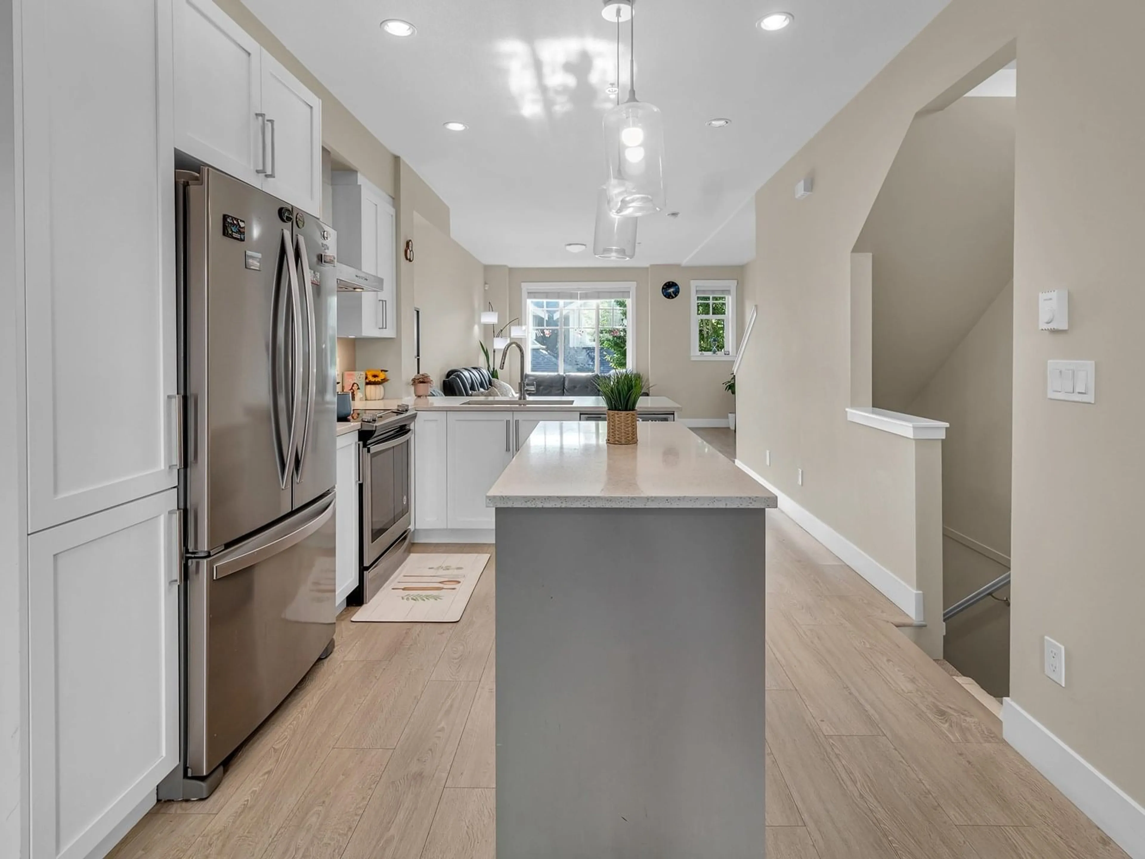 Open concept kitchen, unknown for 134 - 20498 82, Langley British Columbia V2Y0V1