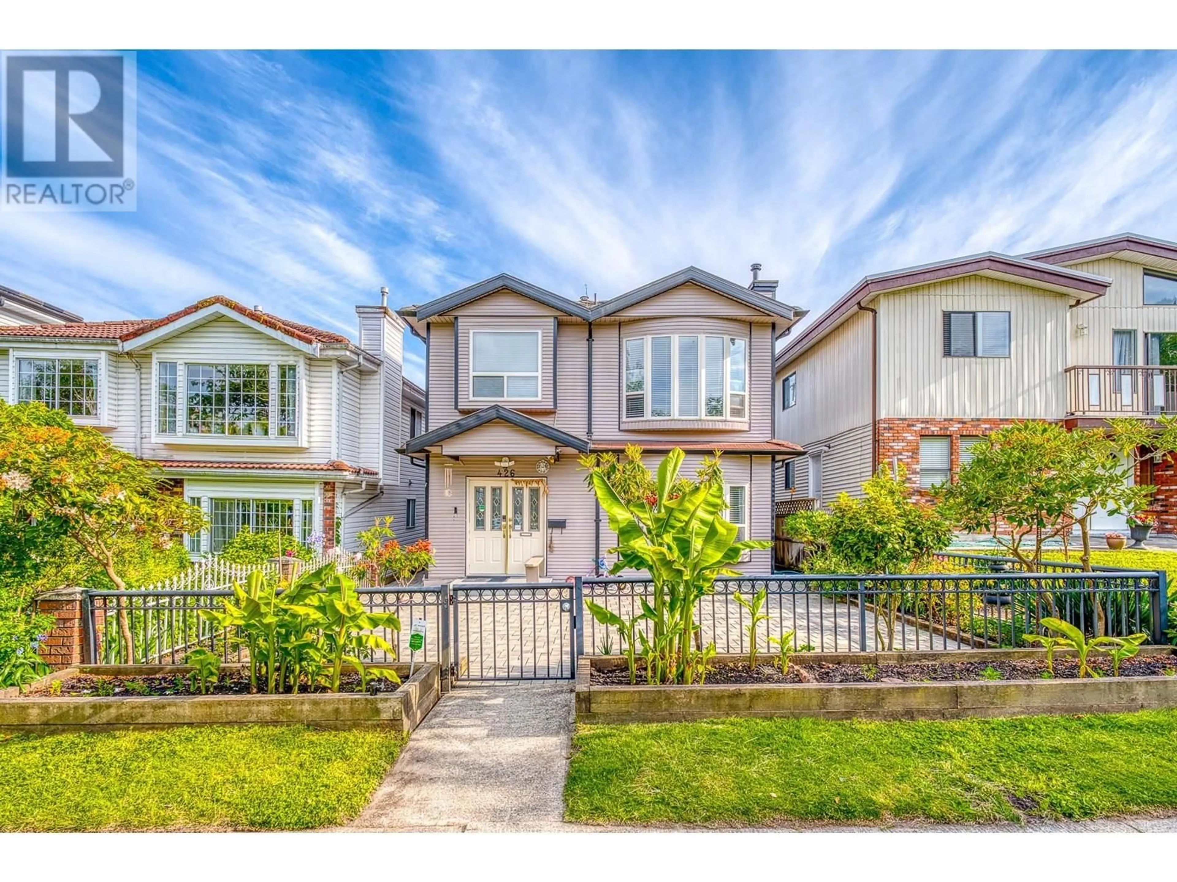 Unknown for 426 18TH AVENUE, Vancouver British Columbia V5V1G1