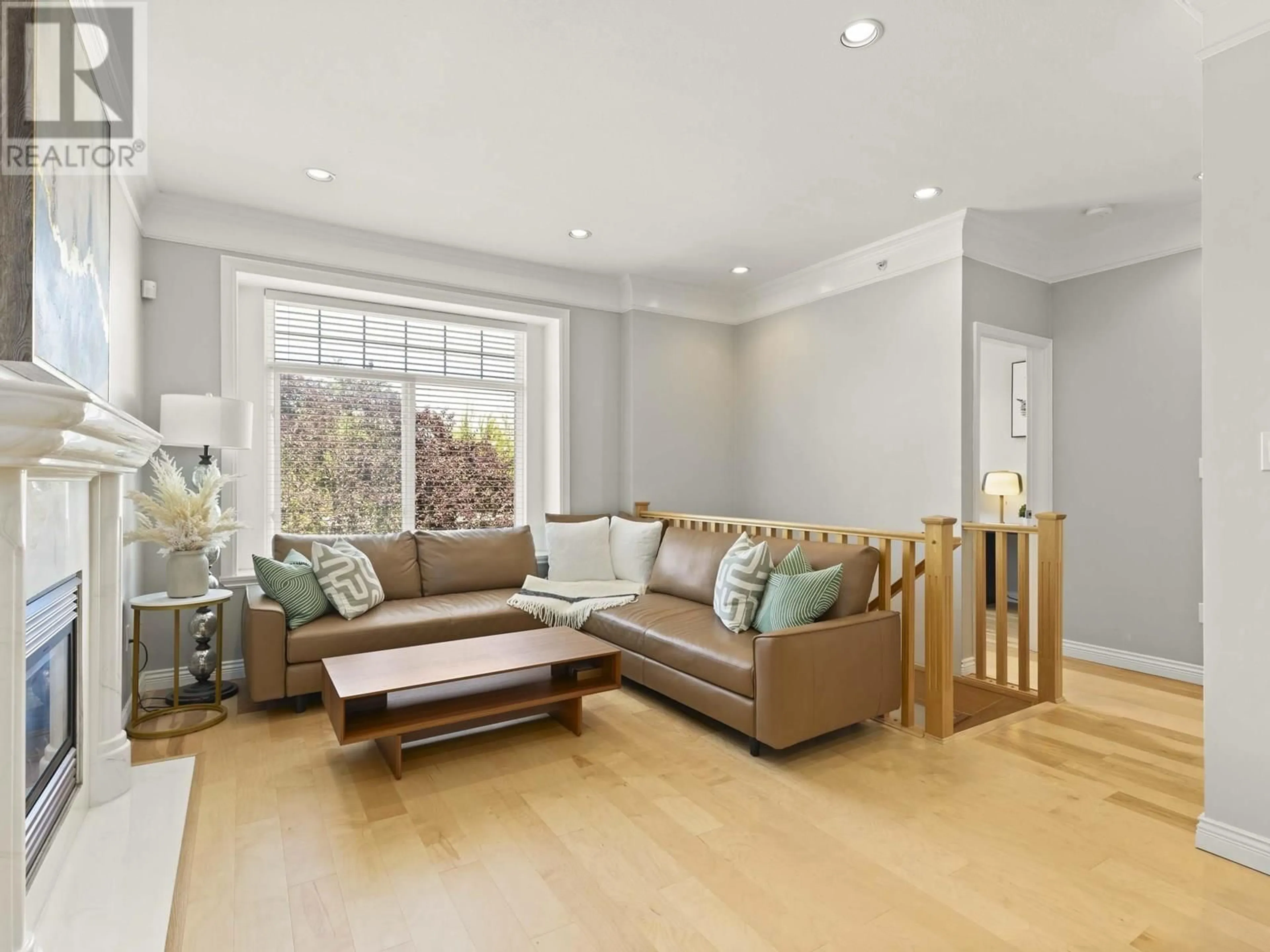 Living room with furniture, unknown for 1336 16TH AVENUE, Vancouver British Columbia V5T4G8