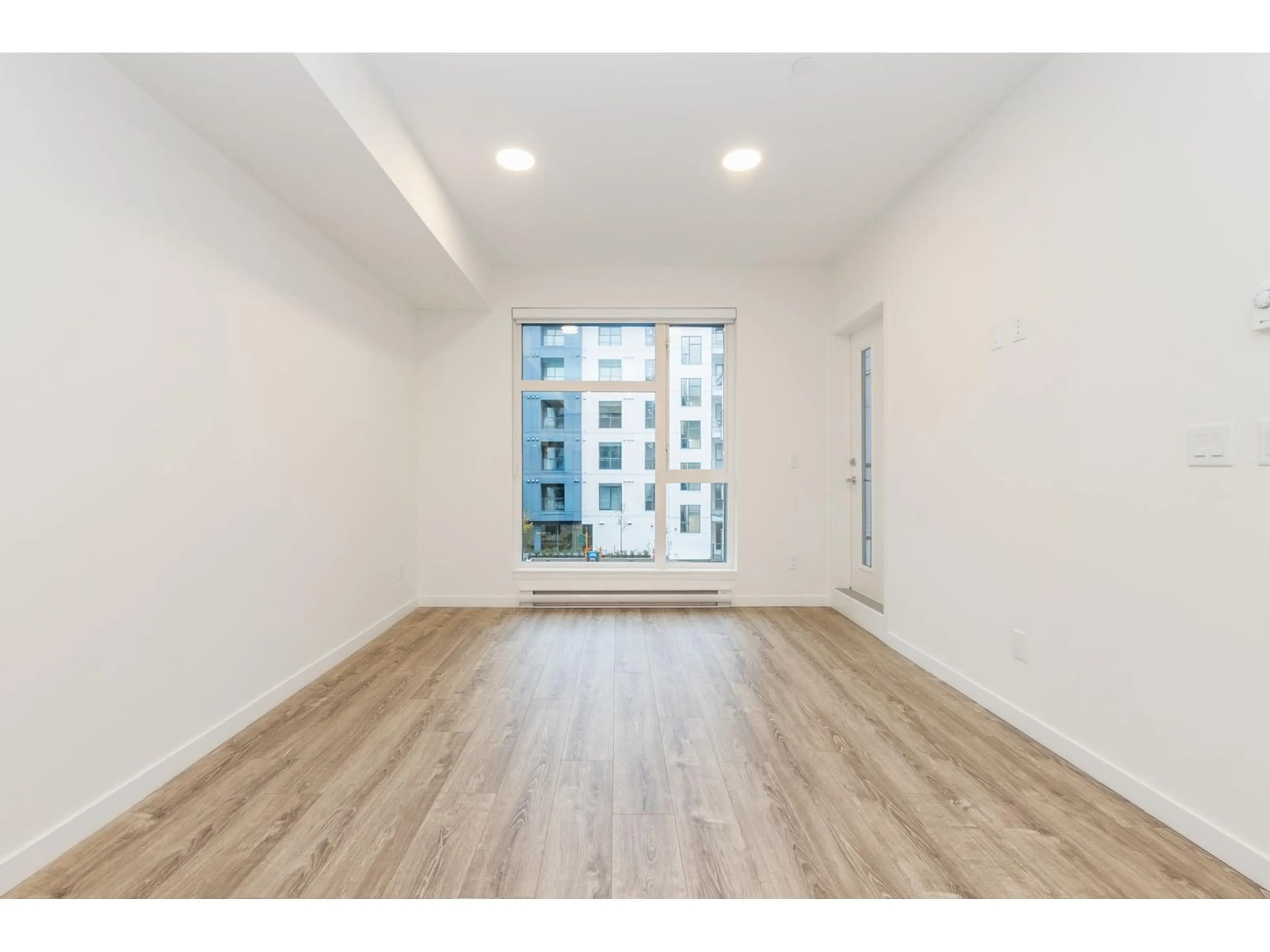 A pic of a room for E322 - 10829 140, Surrey British Columbia V2R0H3