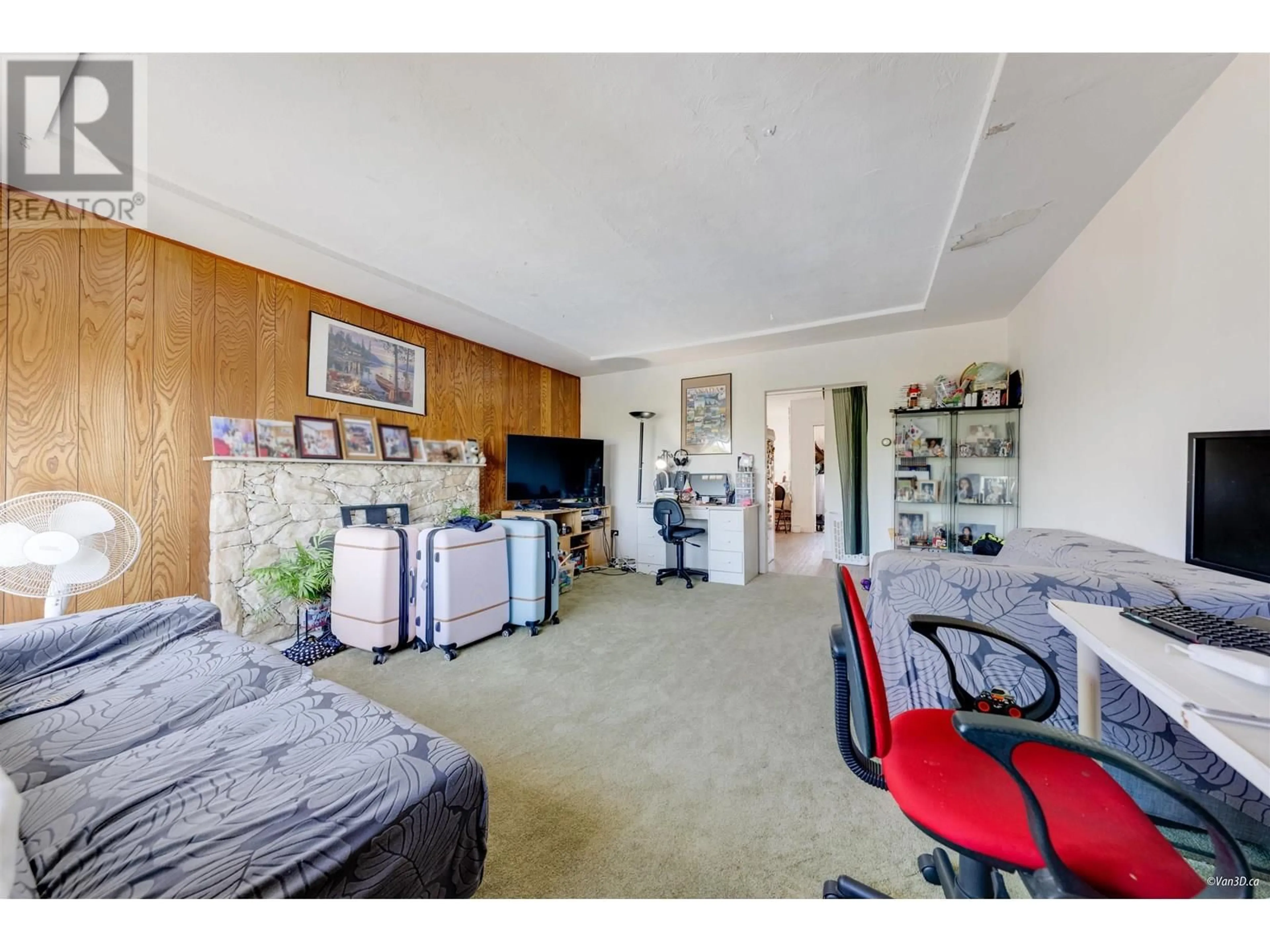 A pic of a room for 1225 61ST AVENUE, Vancouver British Columbia V5X2C5