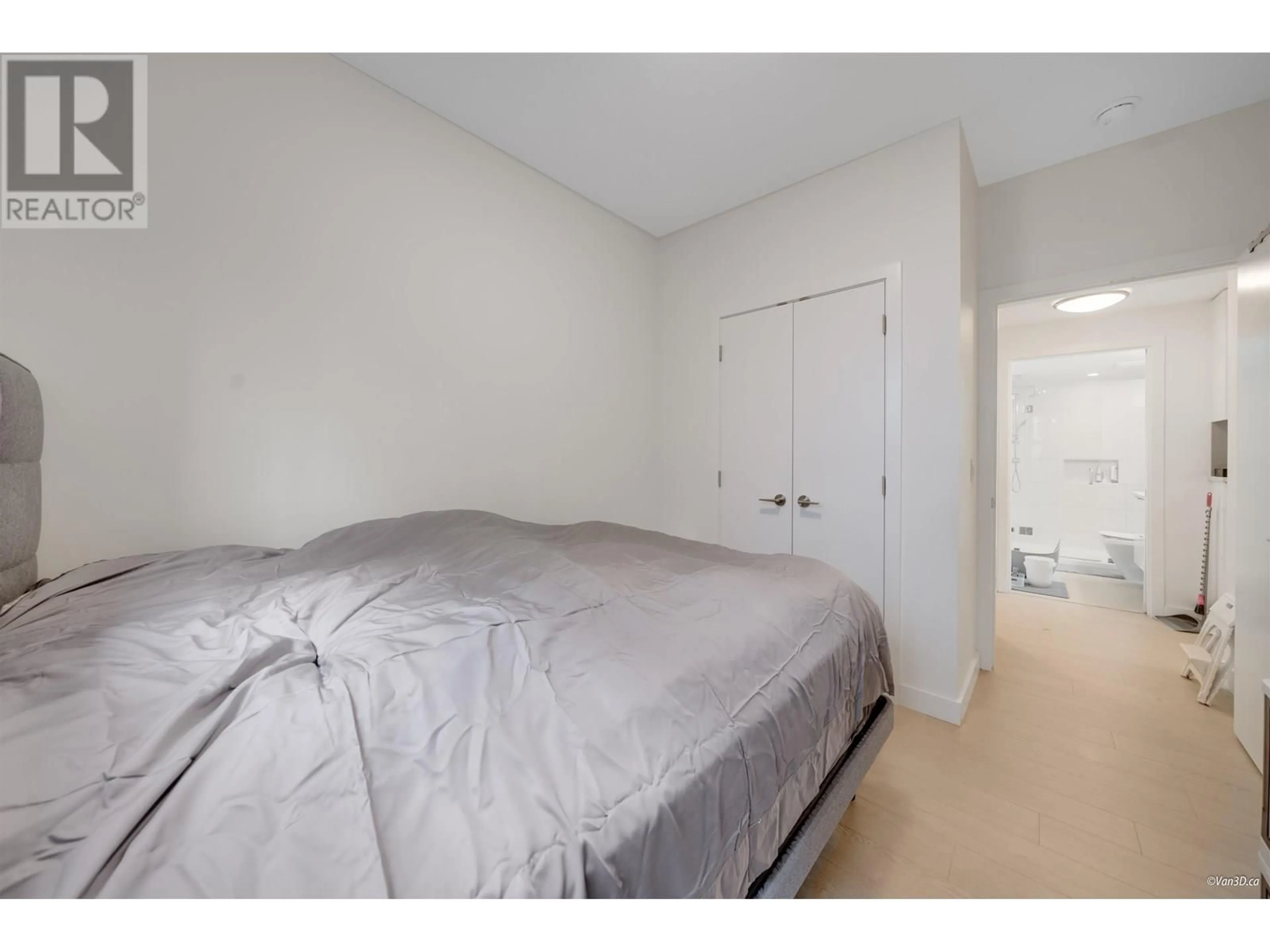 A pic of a room for 107 - 7988 YUKON STREET, Vancouver British Columbia V5X2Y7
