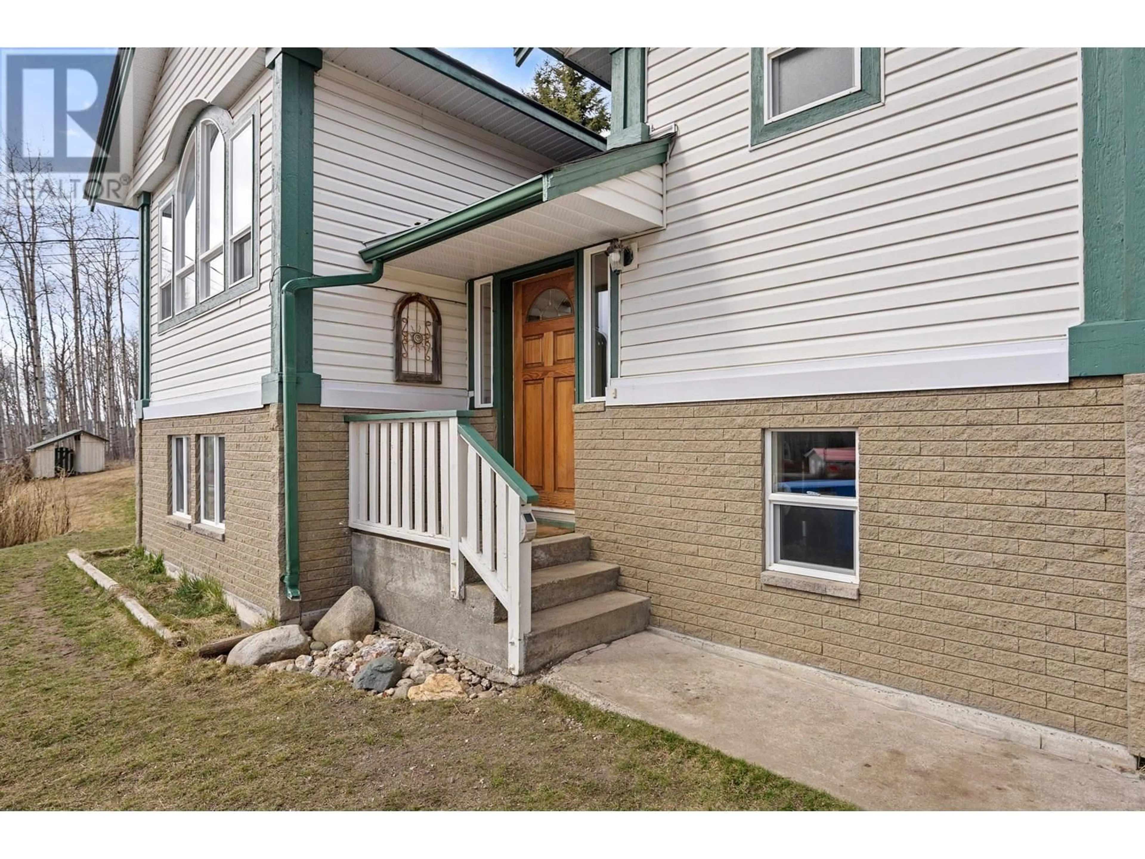 Unknown for 8261 LITTLE FORT 24 HIGHWAY, Lone Butte British Columbia V0K1X2