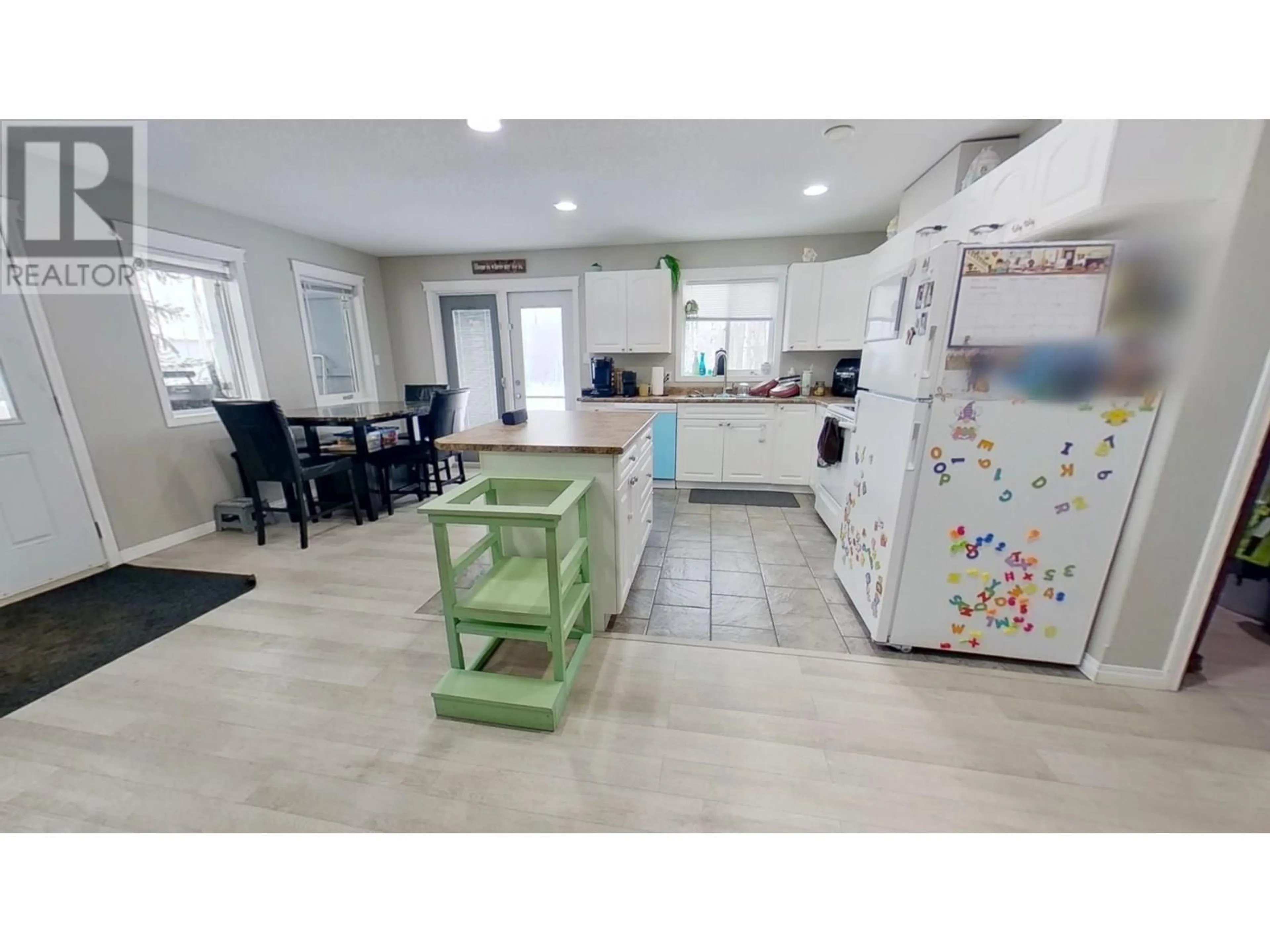 Open concept kitchen, ceramic/tile floor for 7338 CARTIER ROAD, Fort St. John British Columbia V1J8B4