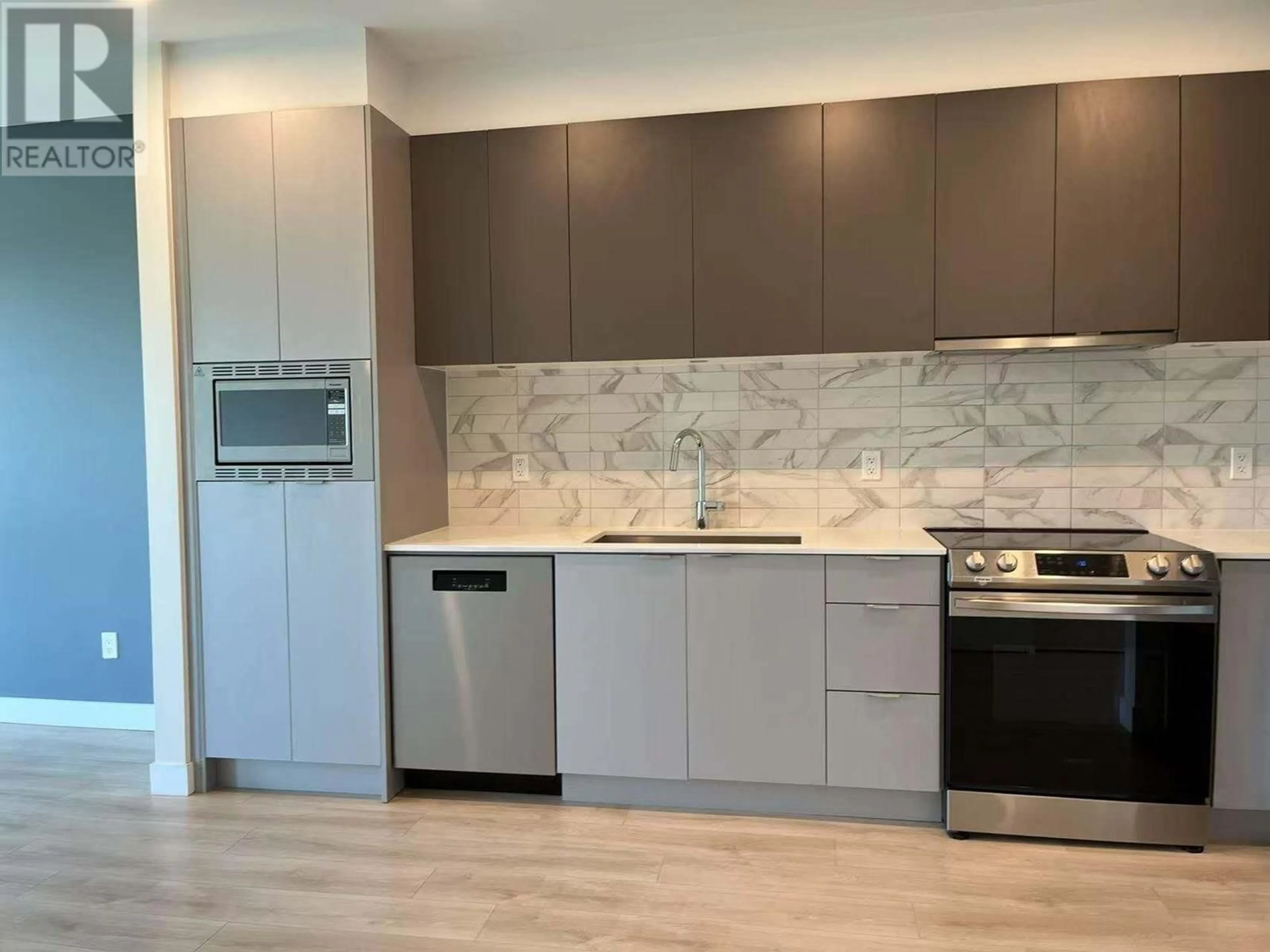 Standard kitchen, unknown for 203 - 1792 STARLING DRIVE, Tsawwassen British Columbia V4M0E4