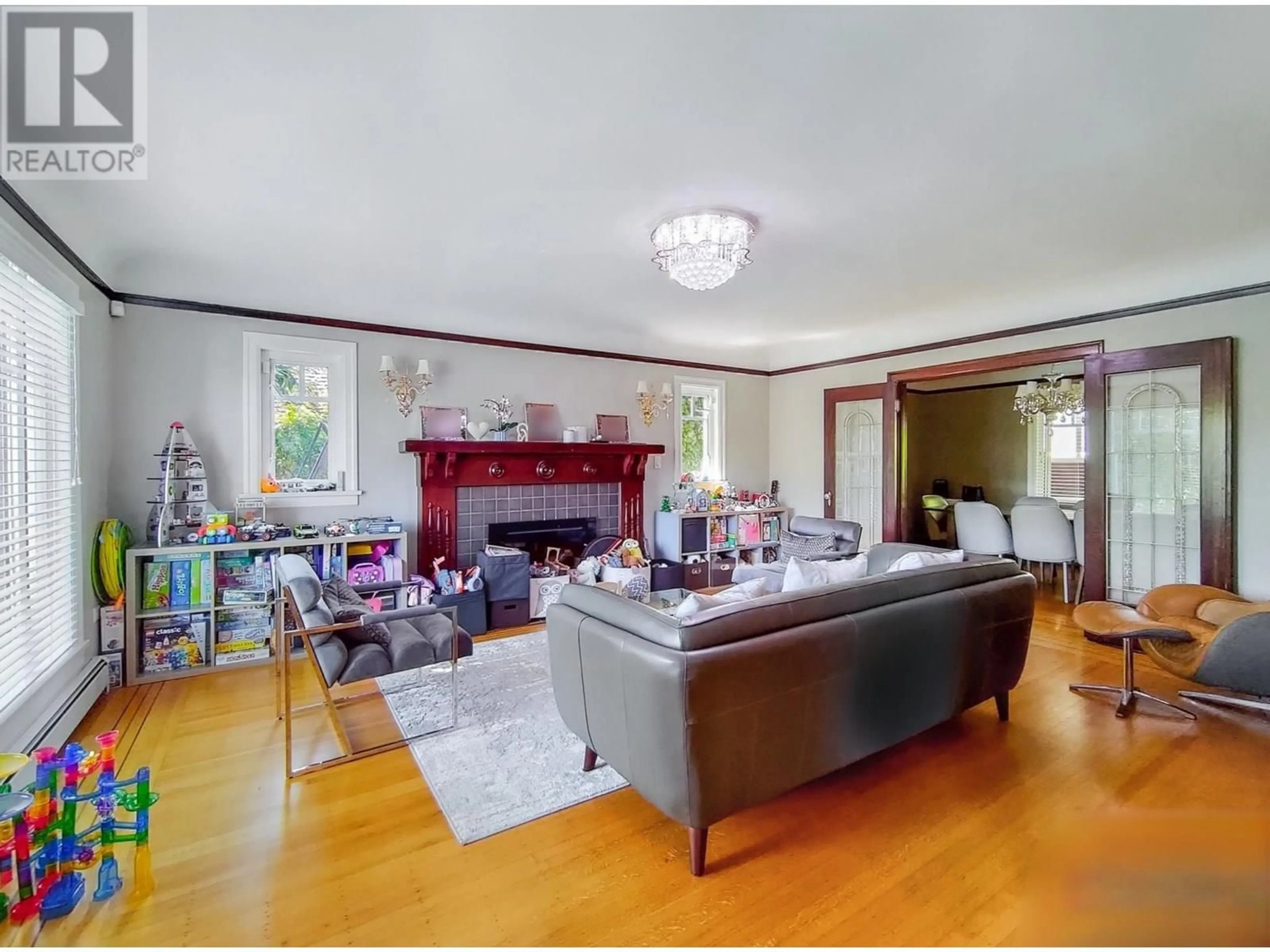 Living room with furniture, unknown for 3521 39TH AVENUE, Vancouver British Columbia V6N3A4