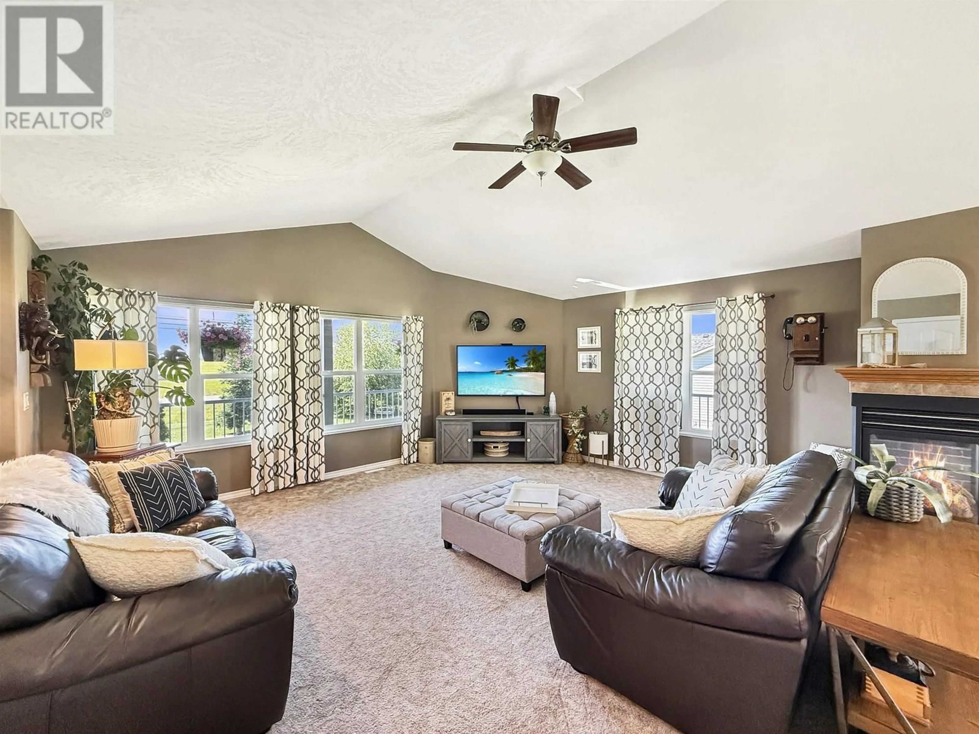 Living room with furniture, unknown for 3198 BLACKBURN ROAD, Prince George British Columbia V2N6C1