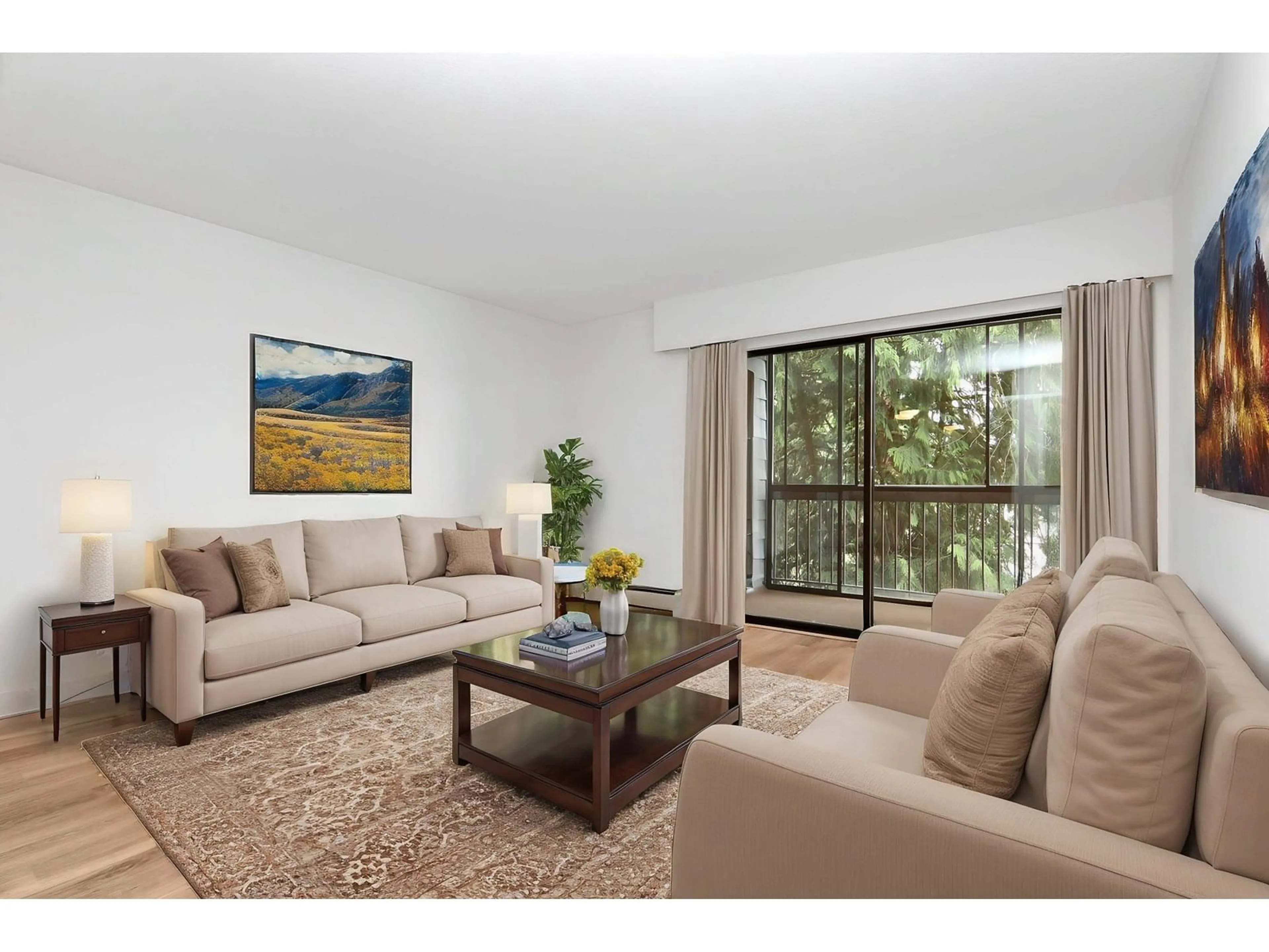 Living room with furniture, unknown for 236 - 2279 MCCALLUM, Abbotsford British Columbia V2S6J1