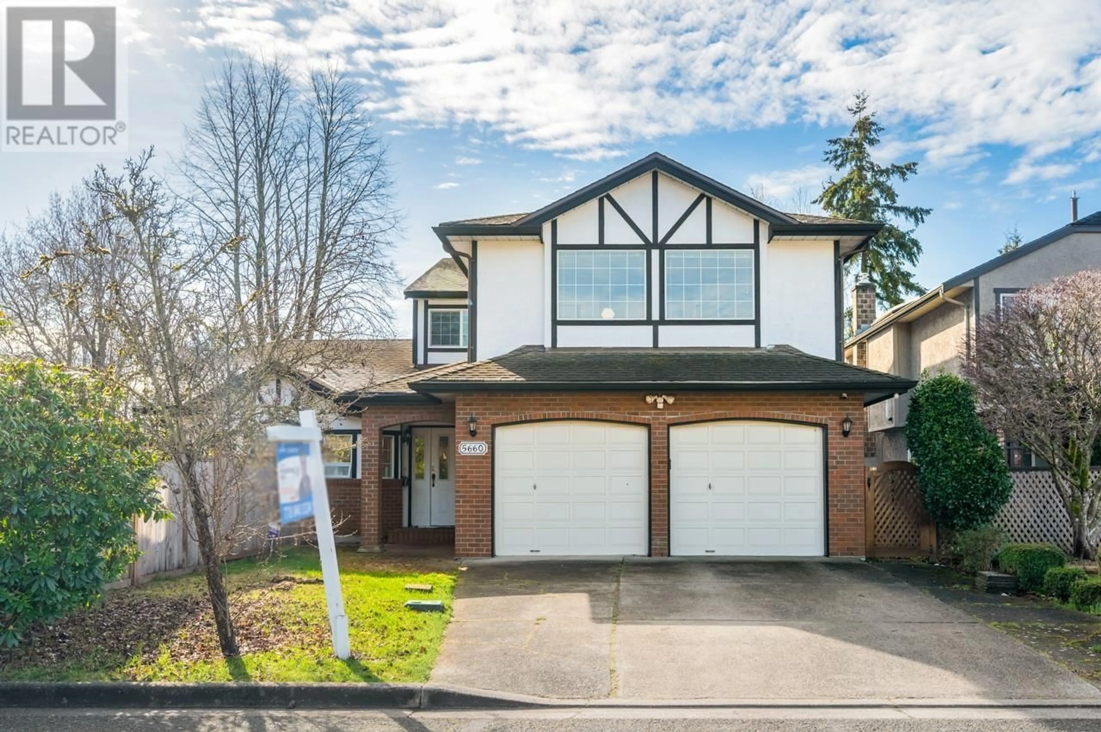 Home with vinyl exterior material, street for 5660 STEFANKO PLACE, Richmond British Columbia V7E5G2