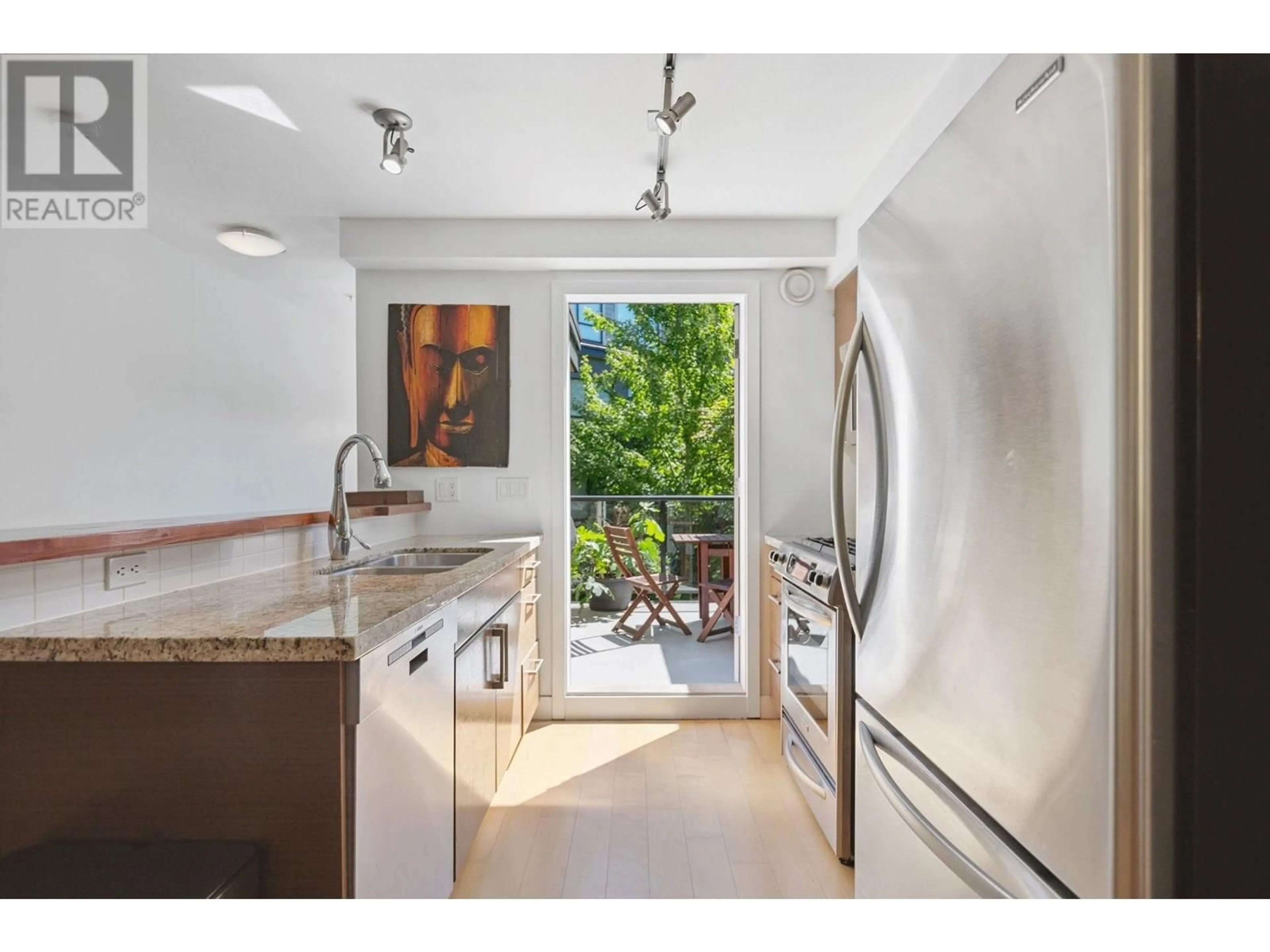 Unknown for 104 - 1855 STAINSBURY AVENUE, Vancouver British Columbia V5N2M6