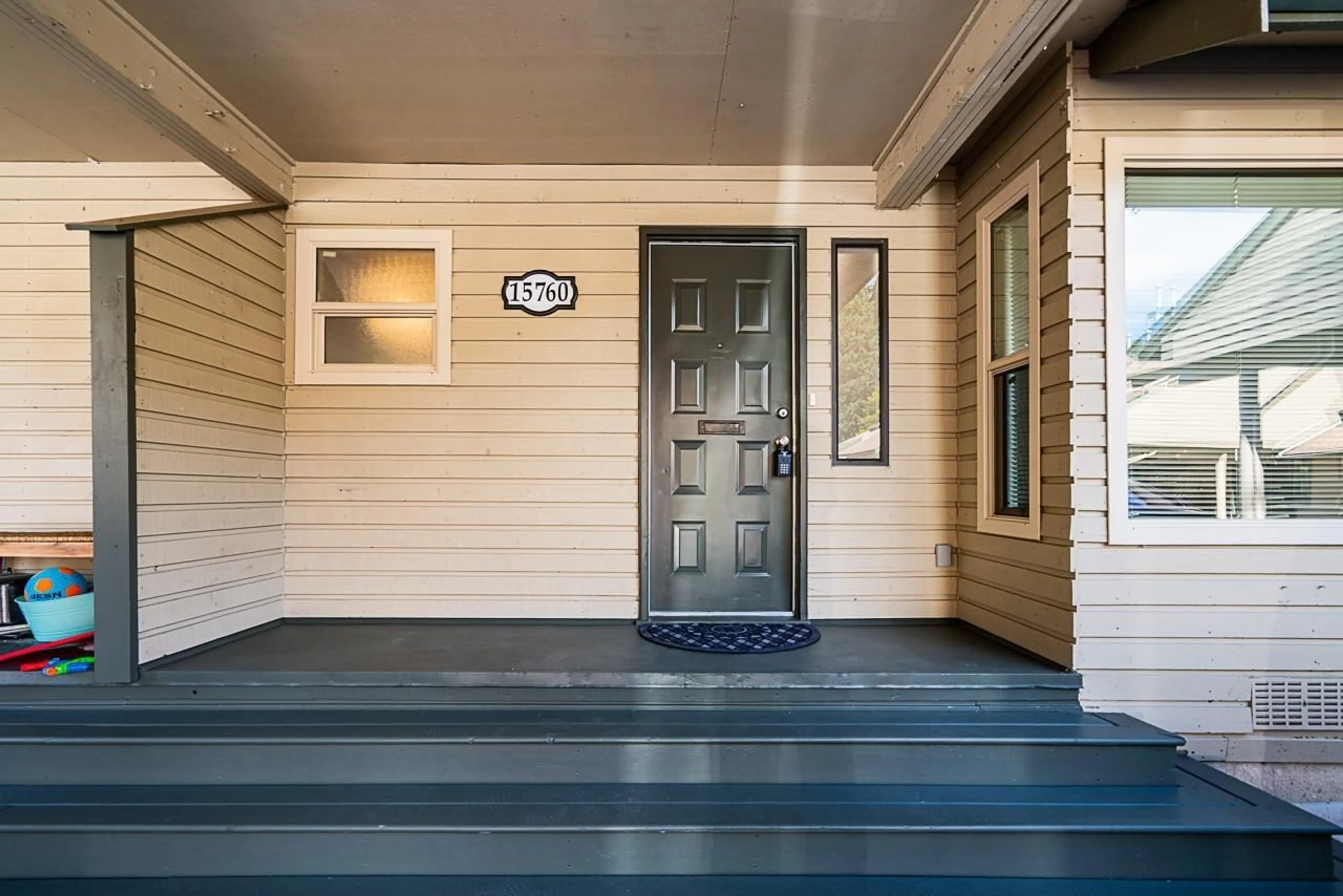 Home with vinyl exterior material, street for 15760 MCBETH, Surrey British Columbia V4A5X3