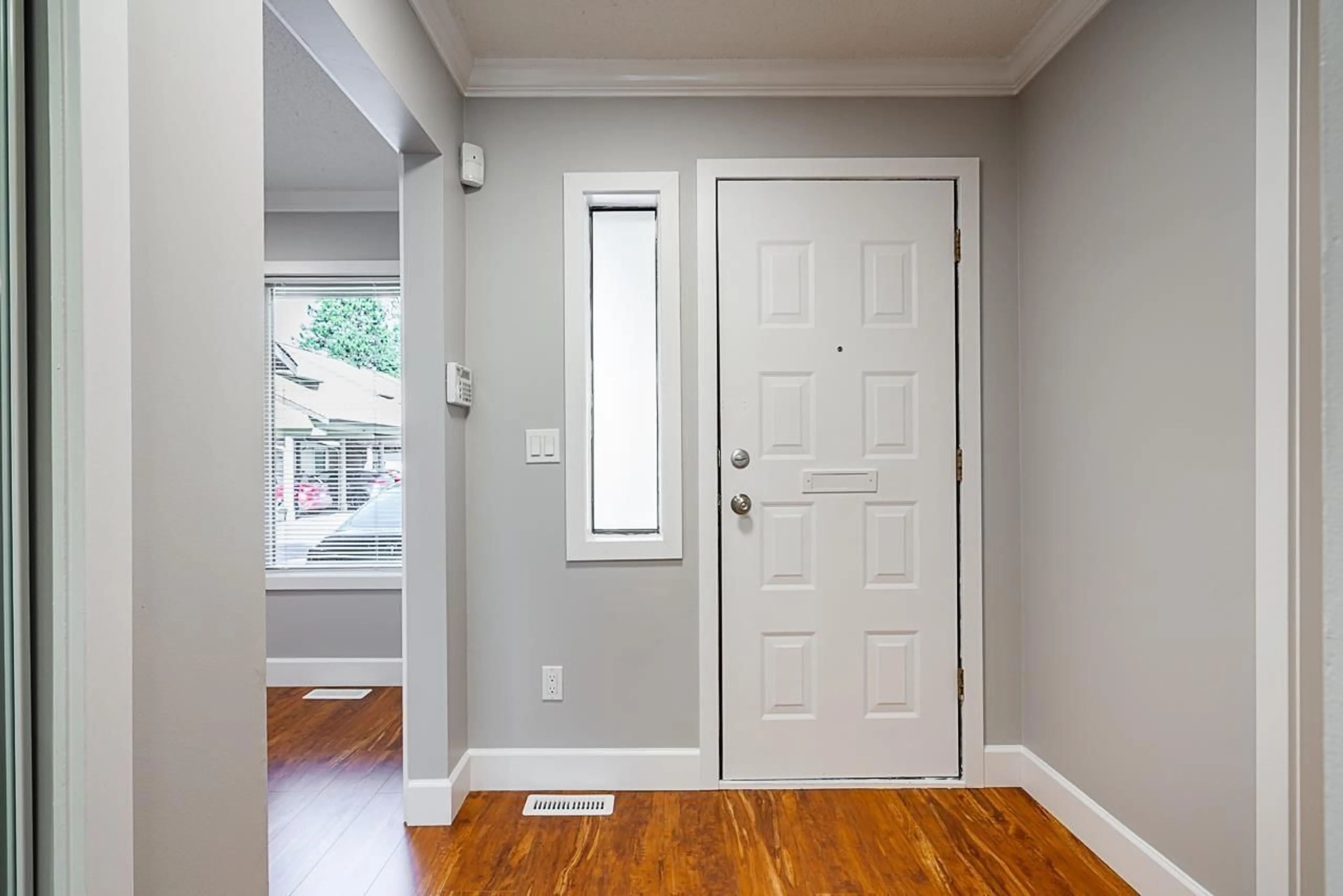 Indoor entryway for 15760 MCBETH, Surrey British Columbia V4A5X3