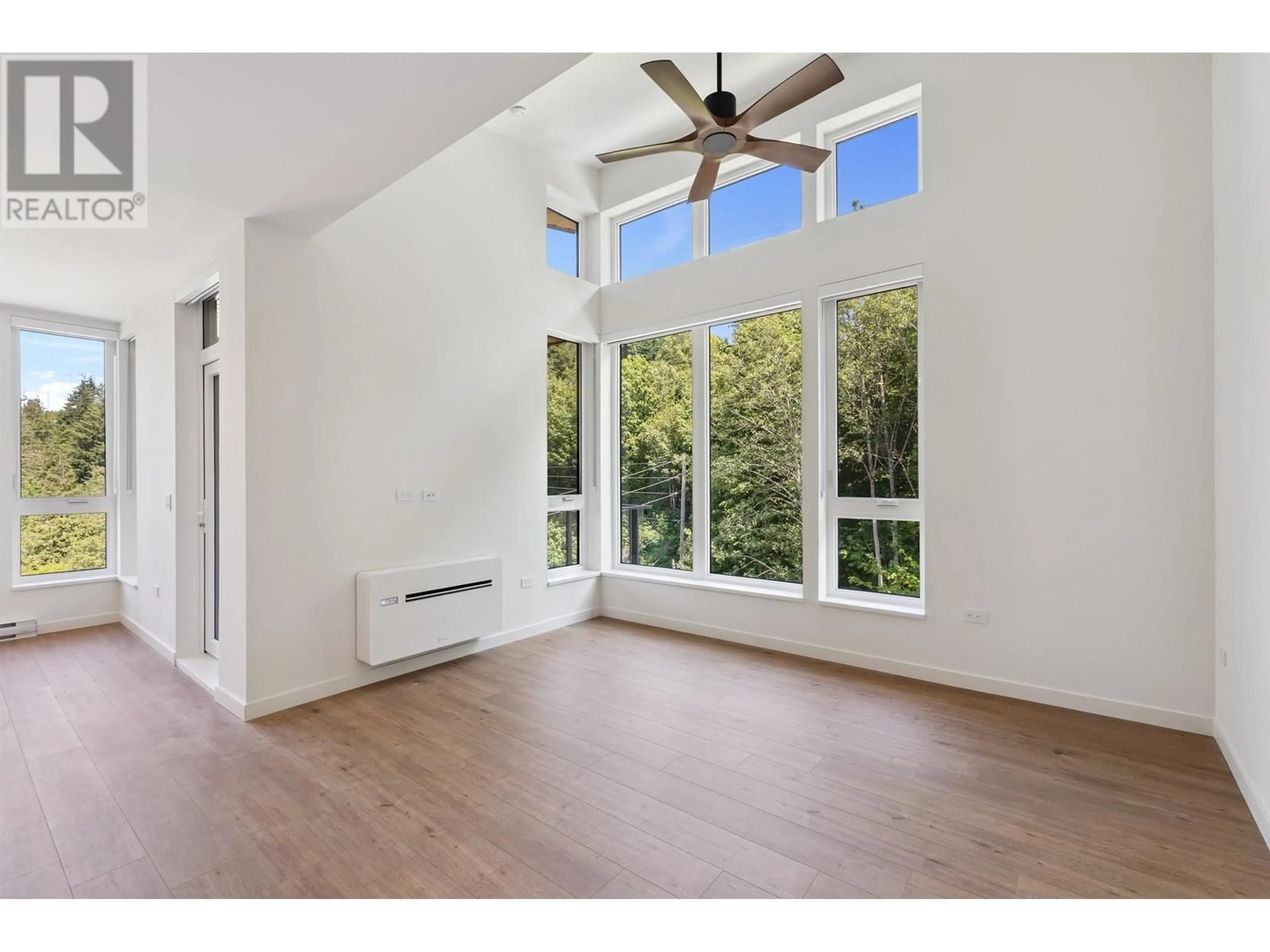 A pic of a room for 520 - 1506 SCOTT CRESCENT, Squamish British Columbia V8B1G4